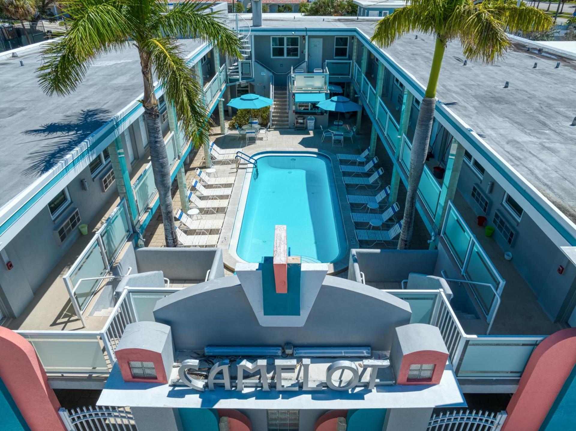Camelot Beach Suites photo 4