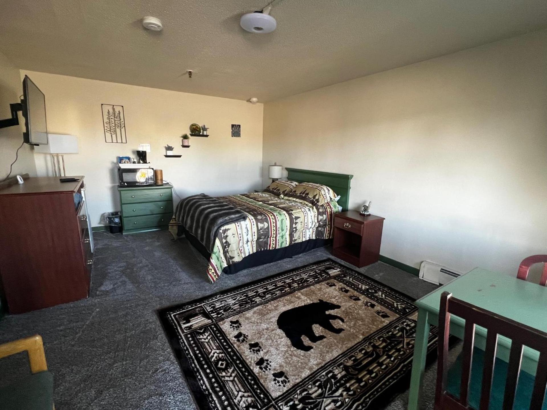 The Kenai Inn photo 2