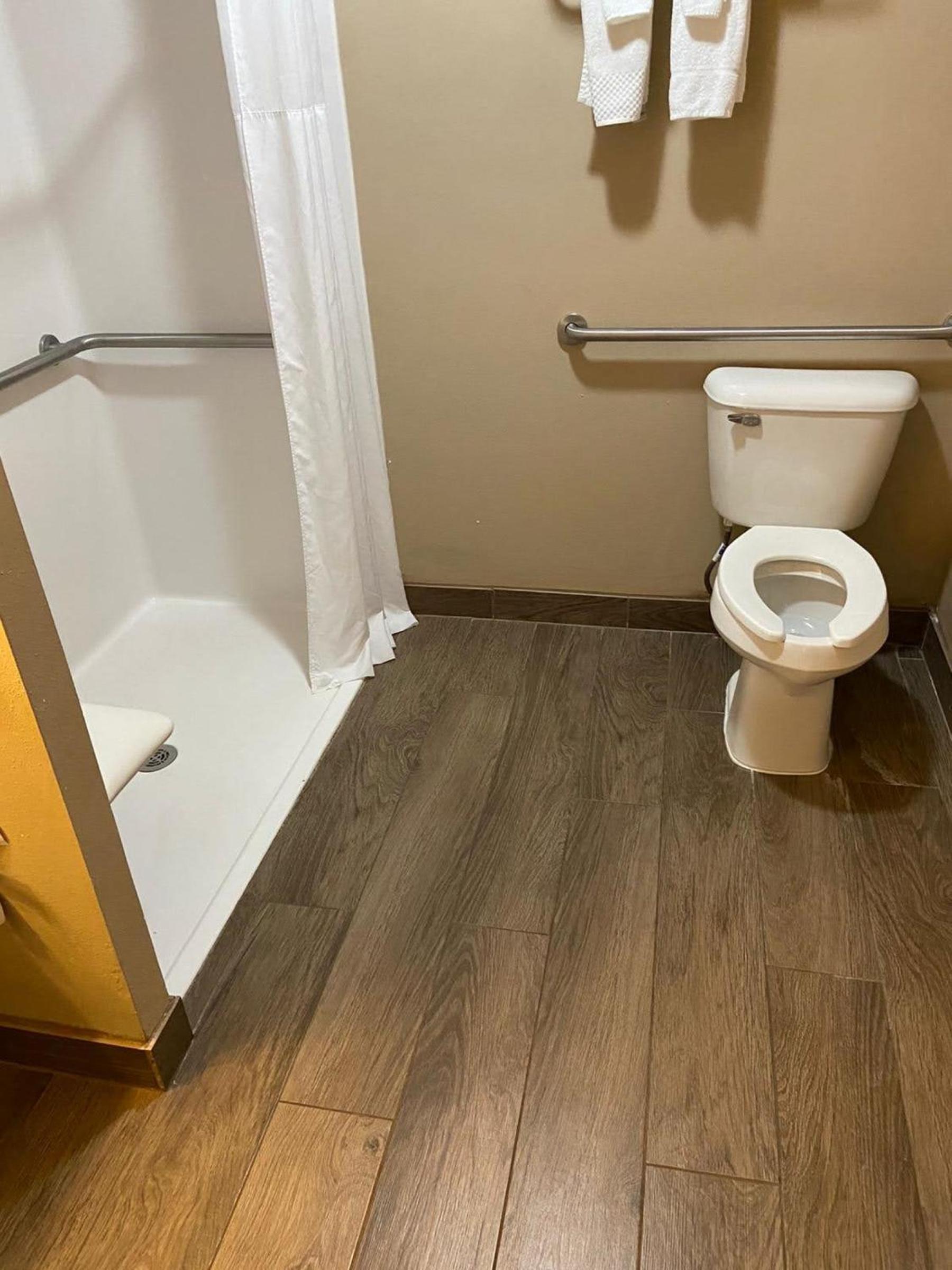 Wingate by Wyndham Beaver I-15 photo 9