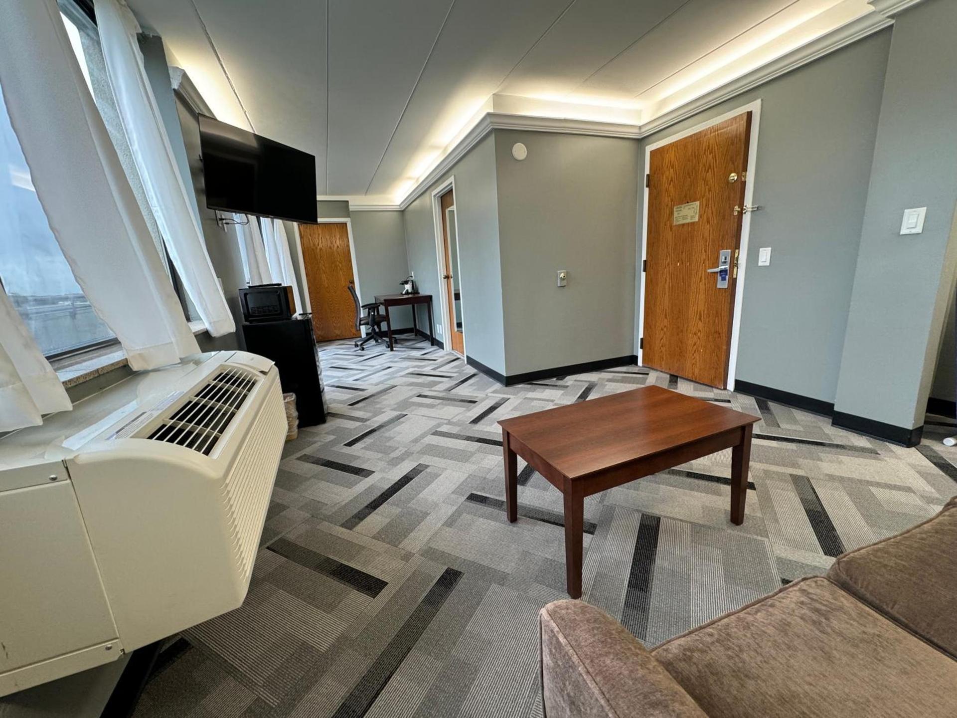Best Western Executive Inn Kenosha - Pleasant Prairie photo 43