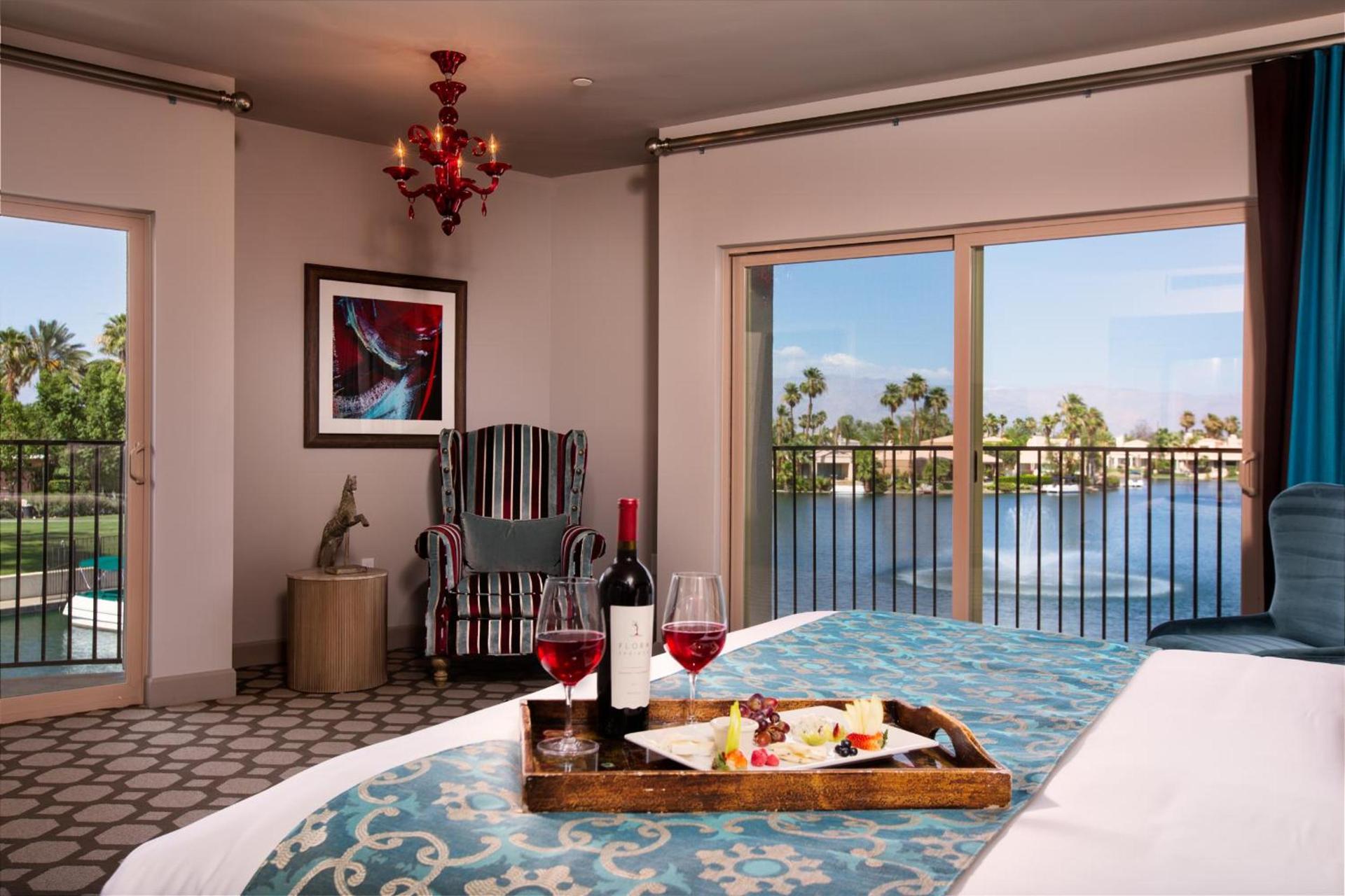 The Chateau at Lake La Quinta photo 36