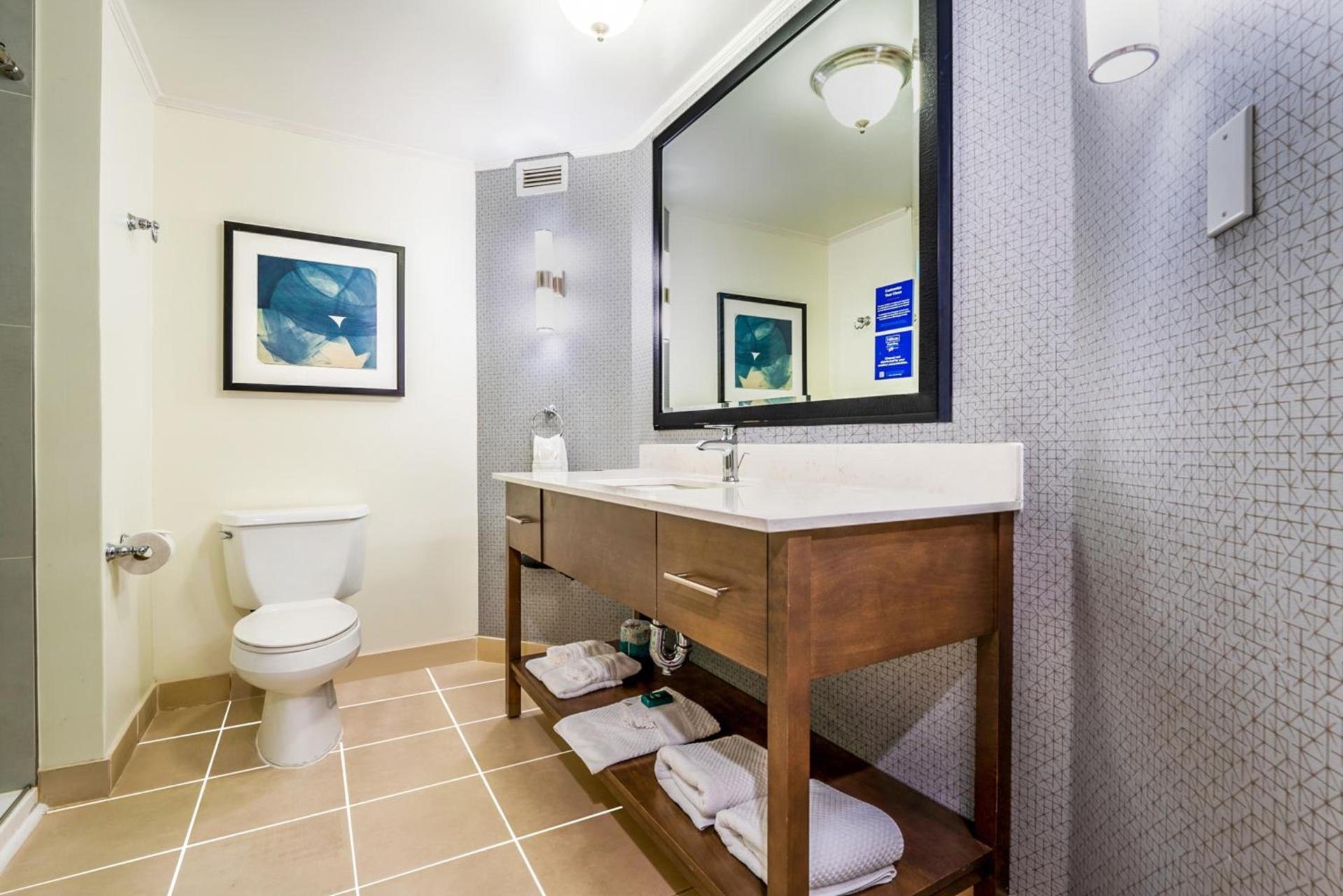 DoubleTree by Hilton South Charlotte Tyvola photo 28