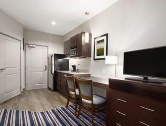 Hawthorn Extended Stay by Wyndham Midland photo 9