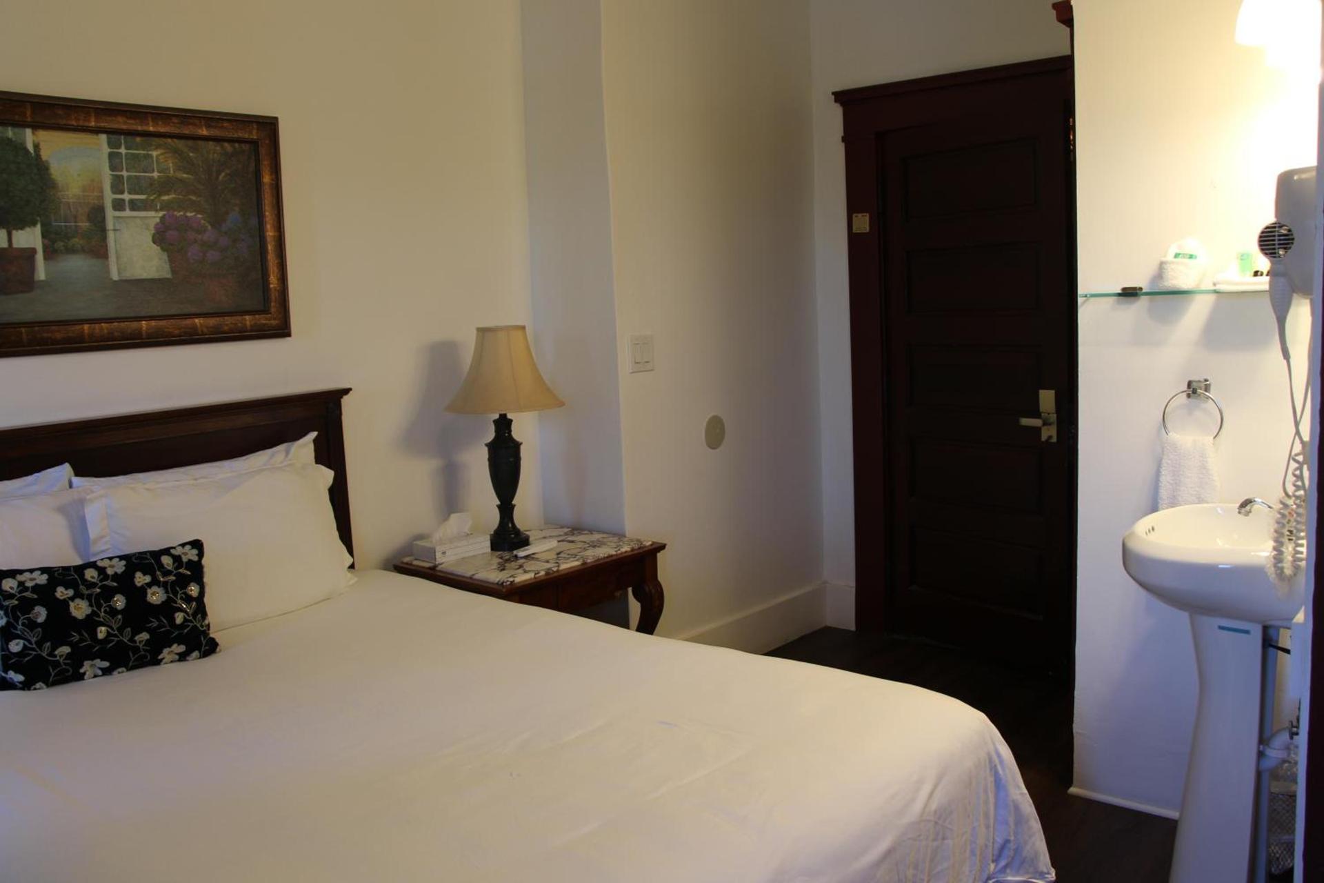 Glen Tavern Inn photo 34