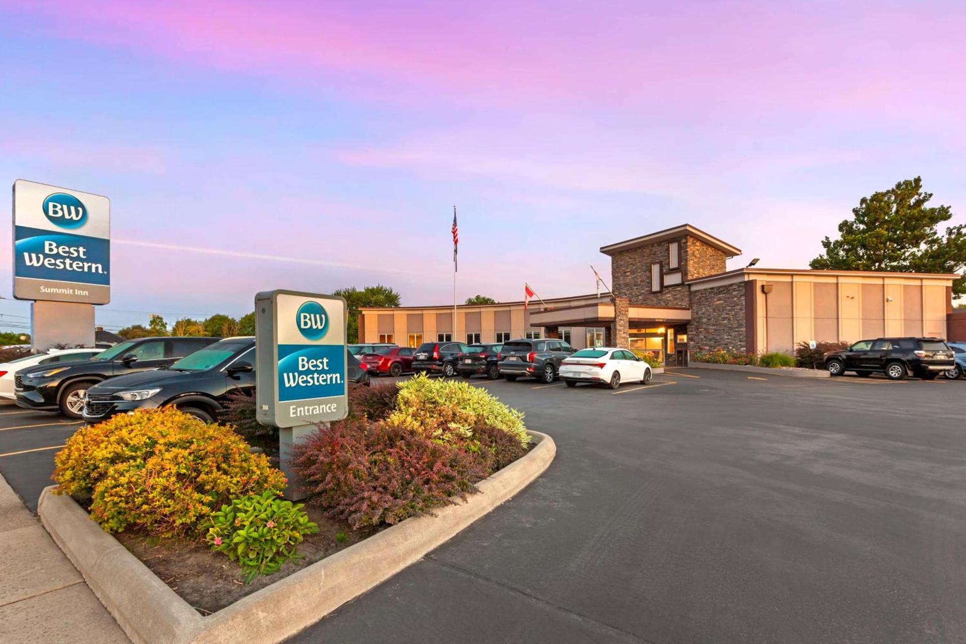 Best Western Summit Inn — hotel in Niagara Falls