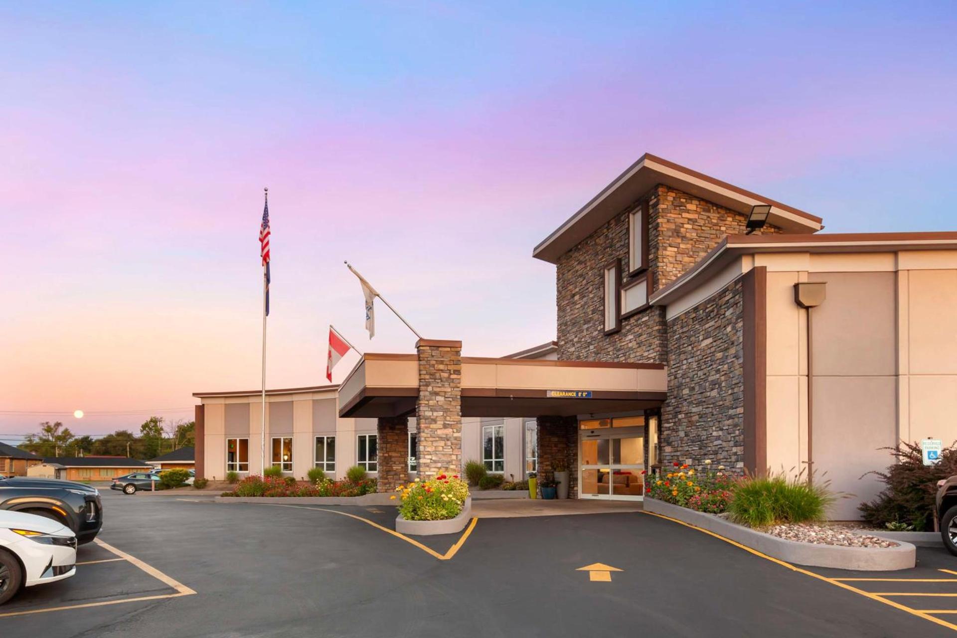Best Western Summit Inn photo 30