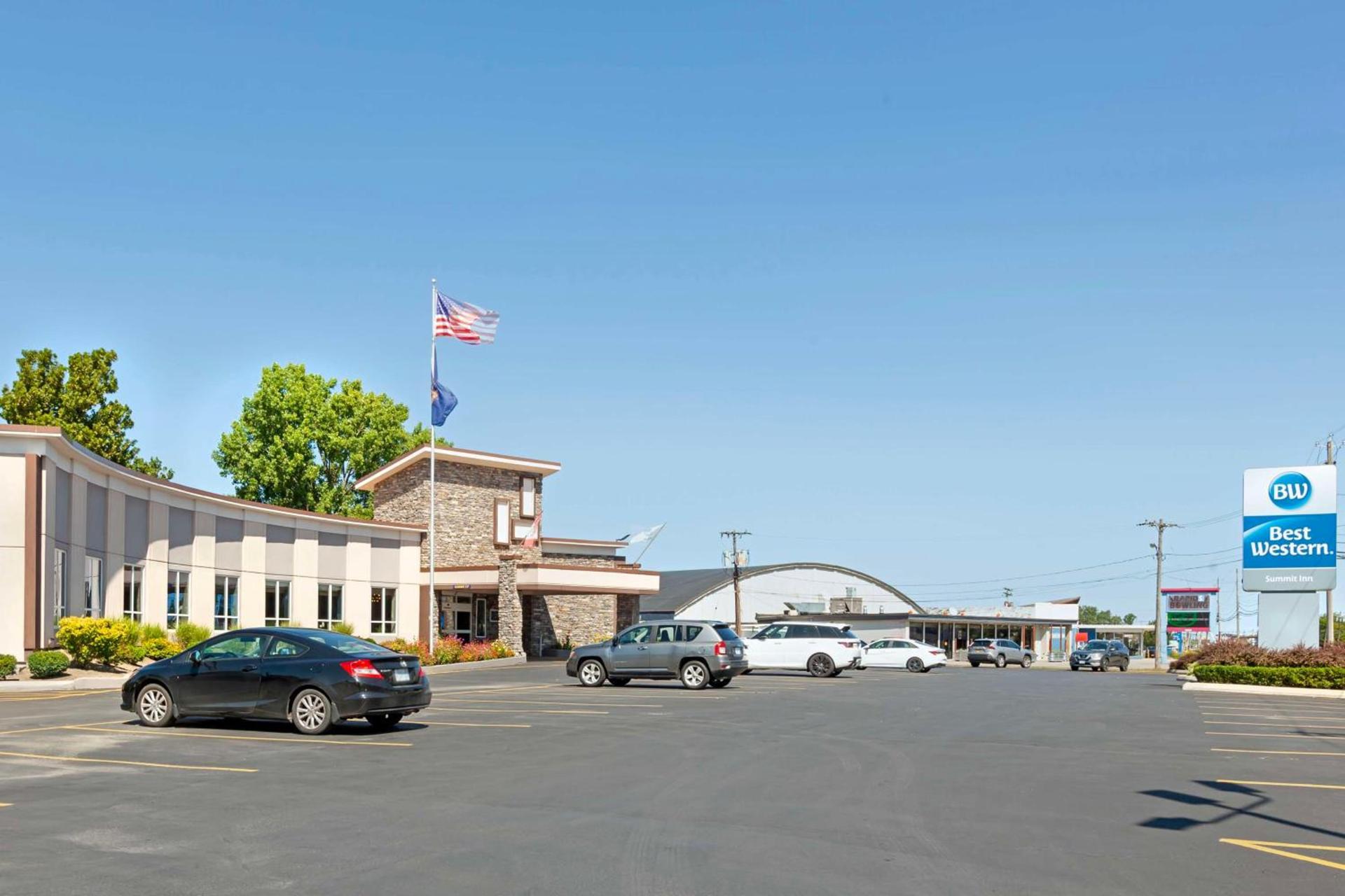 Best Western Summit Inn photo 32