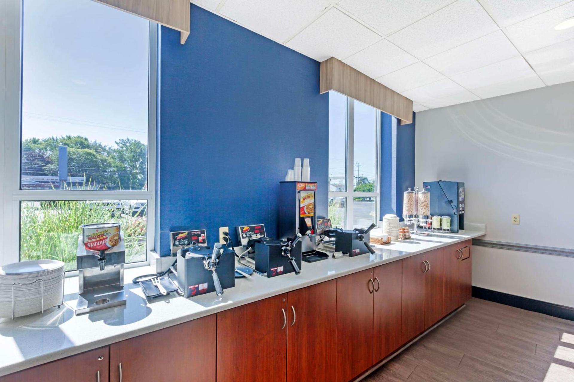 Best Western Summit Inn photo 38