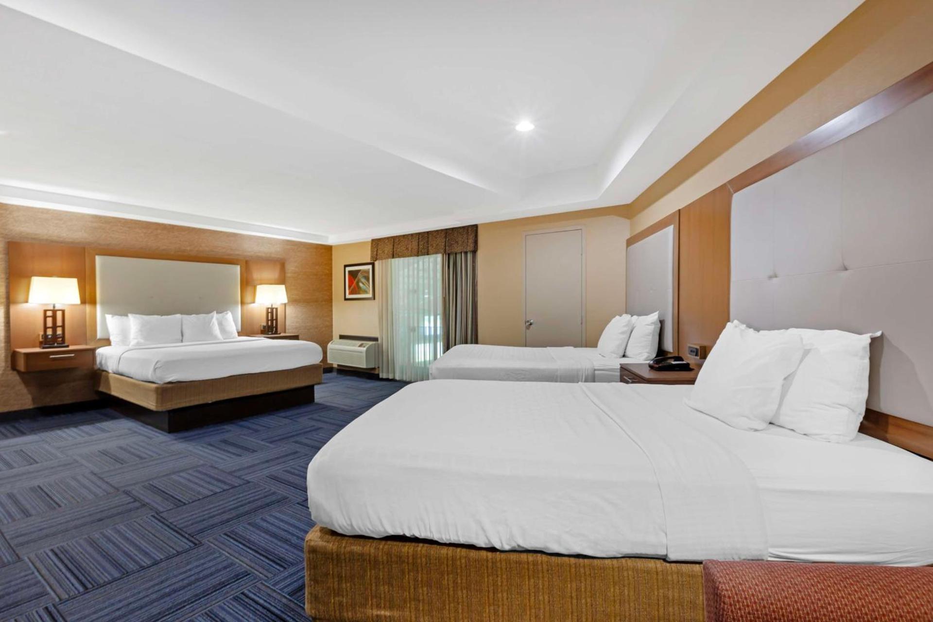 Best Western Summit Inn photo 14