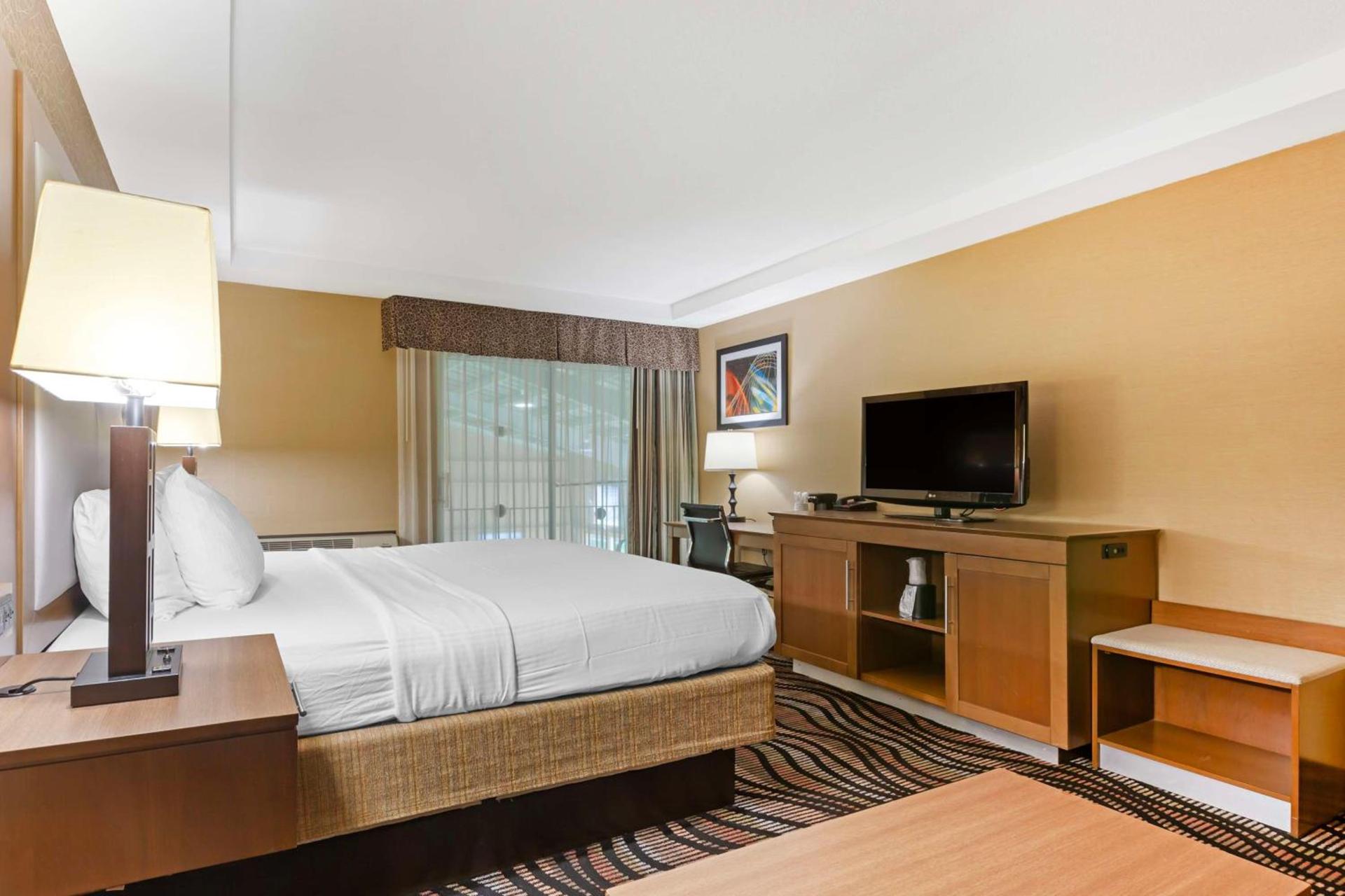 Best Western Summit Inn photo 22