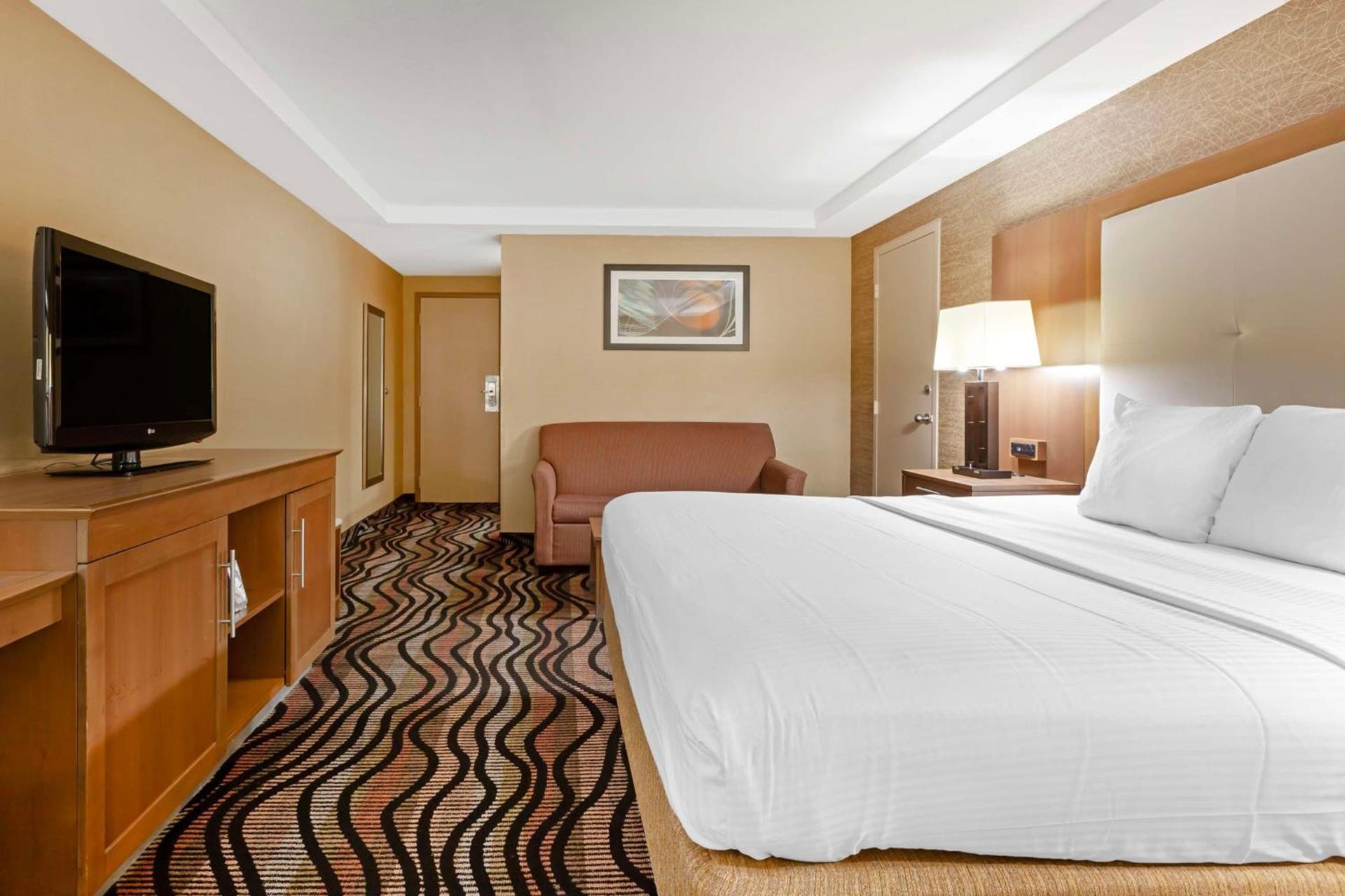 Best Western Summit Inn photo 23