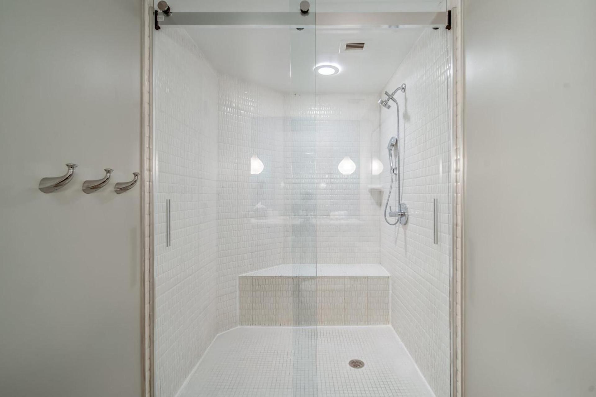 Hotel Indigo Atlanta-Vinings Ballpark Area by IHG photo 78