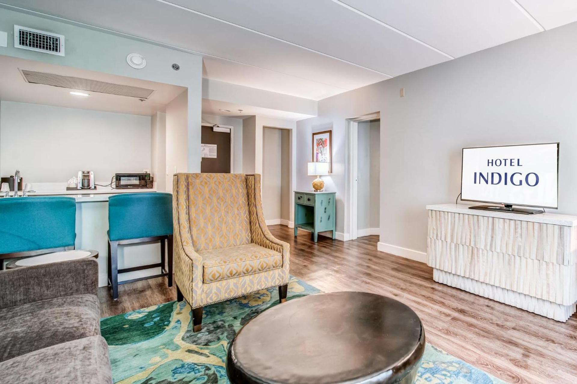 Hotel Indigo Atlanta-Vinings Ballpark Area by IHG photo 20