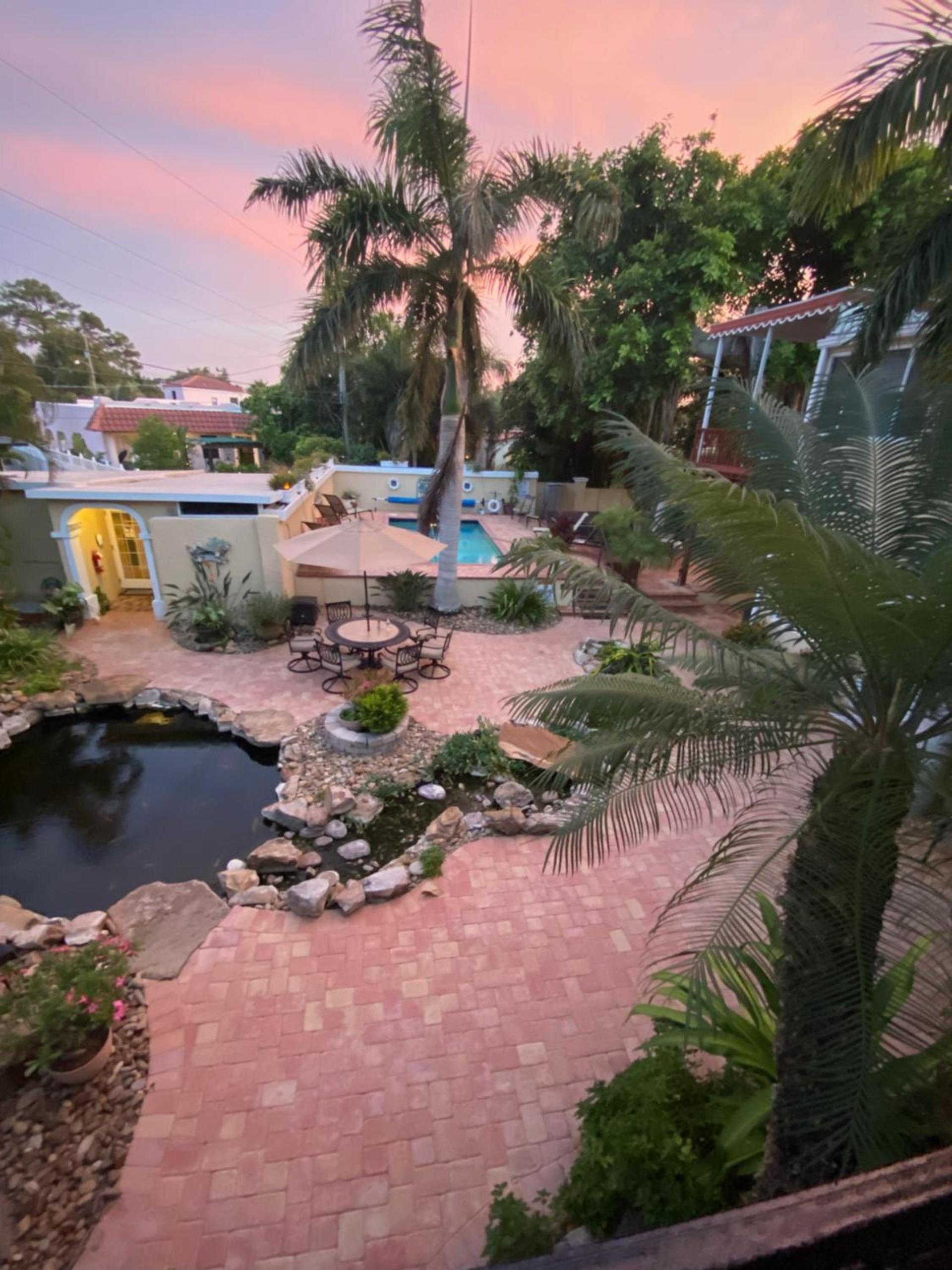 Banyan House Vacation Rentals photo 24