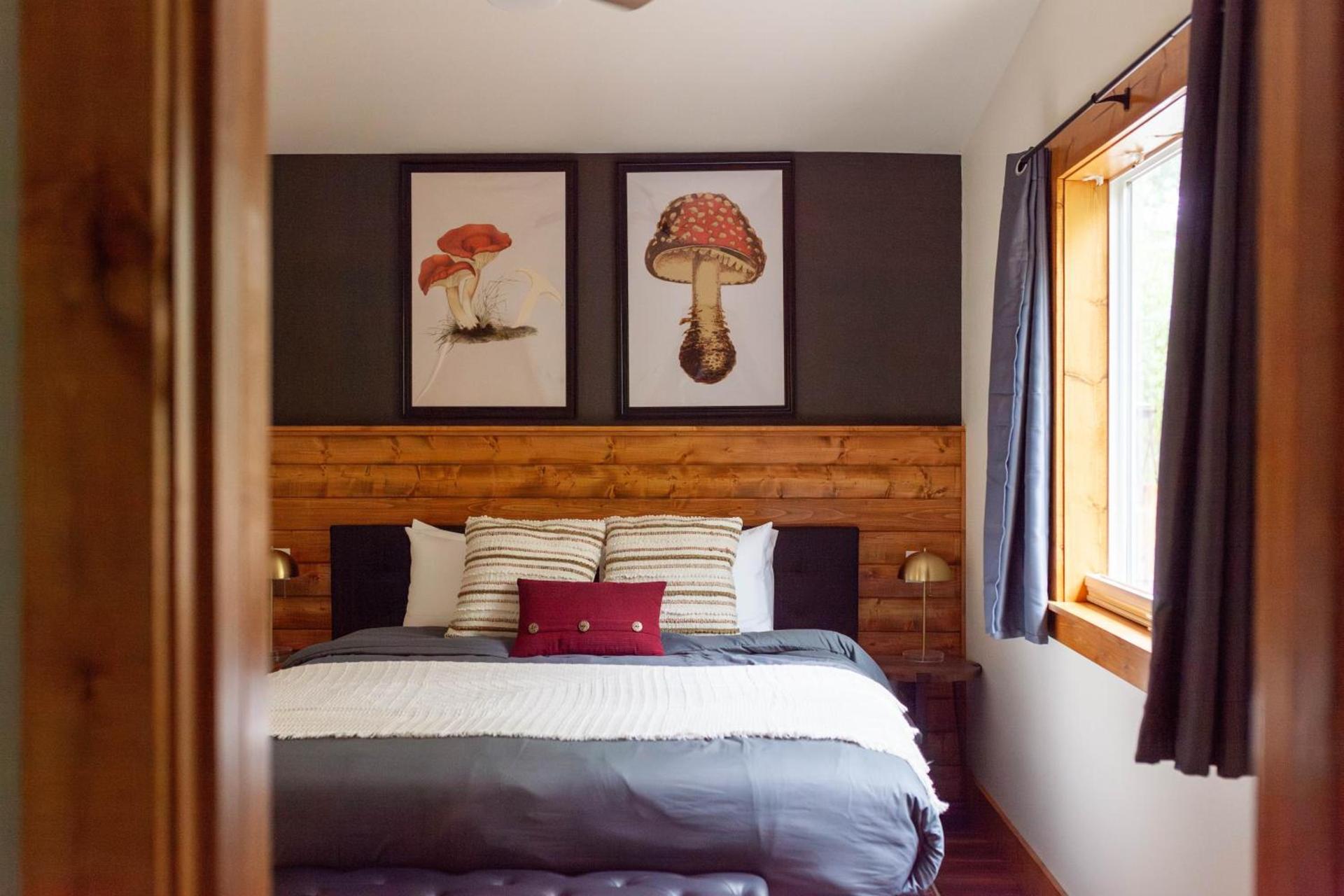 Backwoods Cabins photo 2