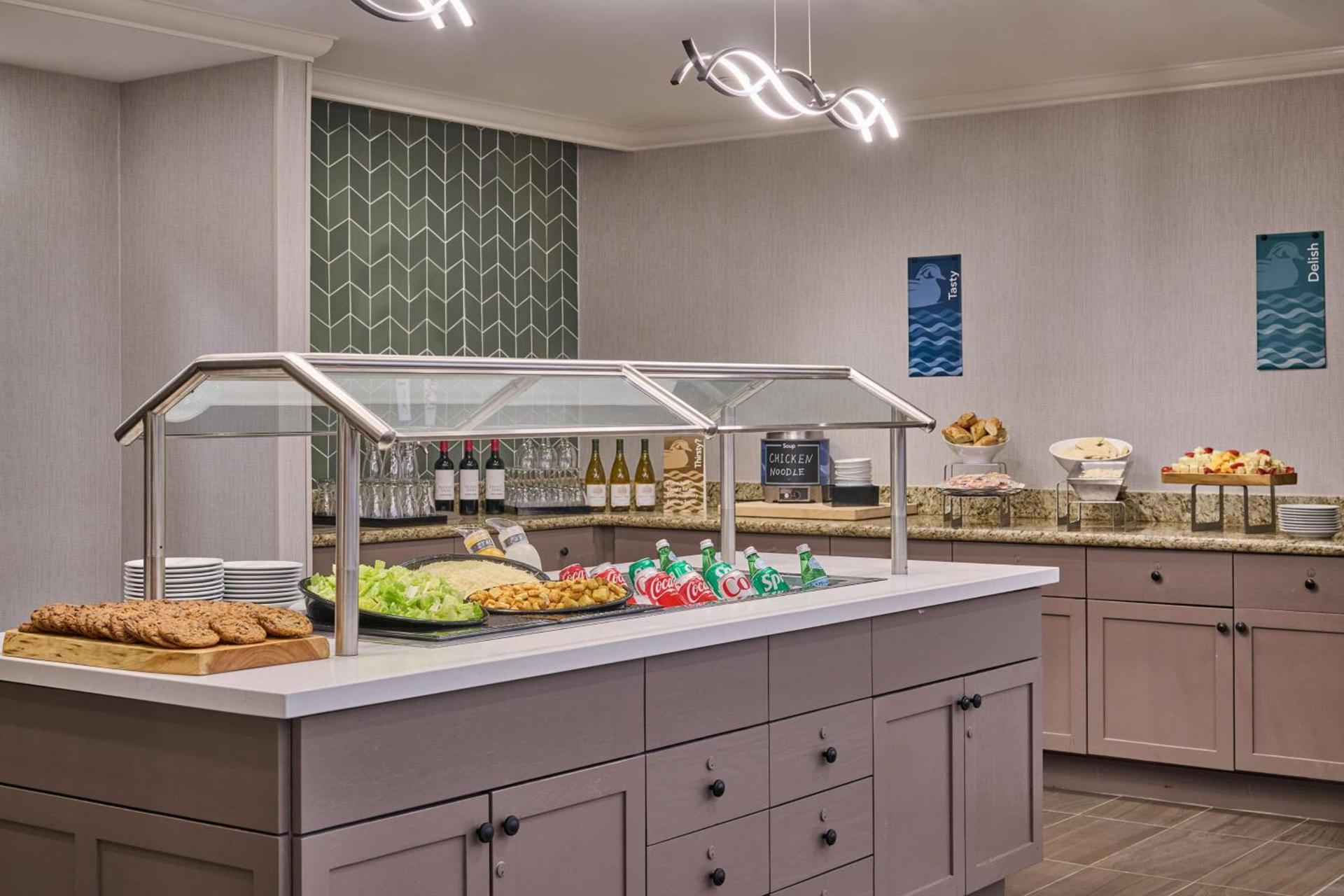 Homewood Suites by Hilton Anchorage photo 10