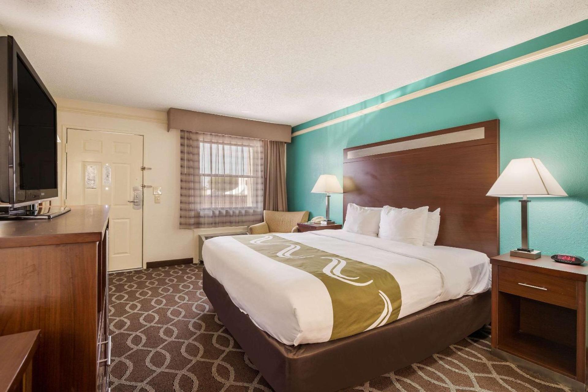 Quality Inn Tulsa Central photo 18