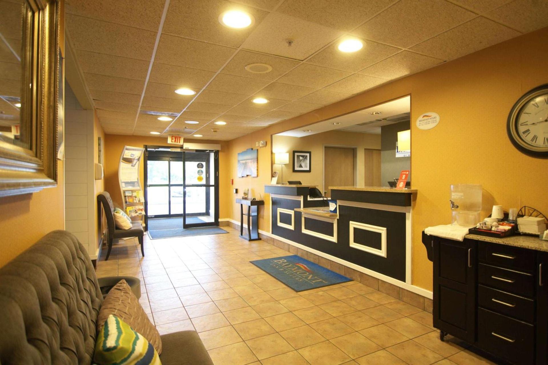 Baymont by Wyndham Portage photo 3
