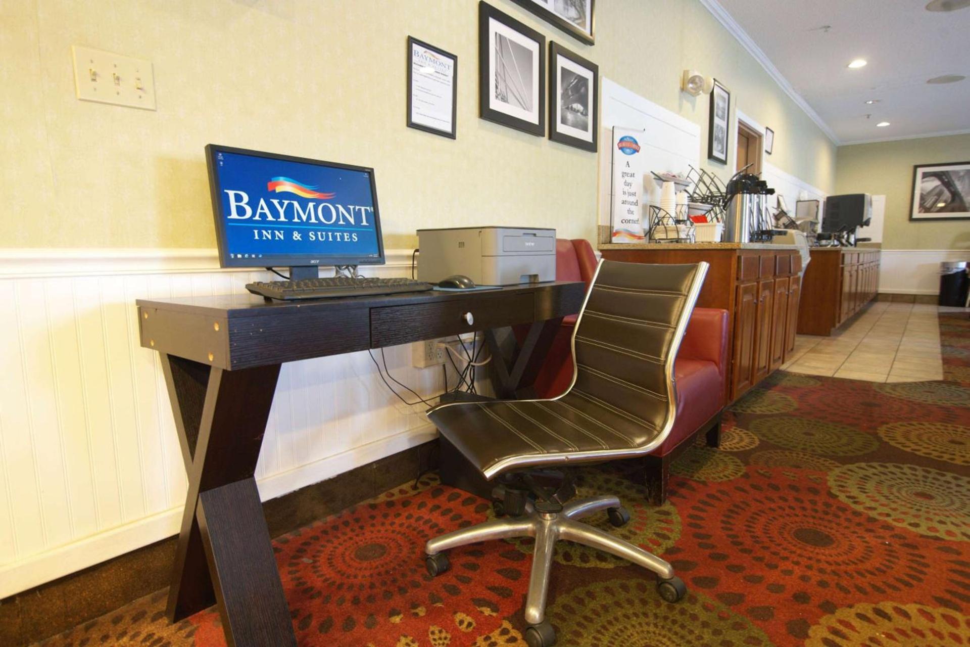 Baymont by Wyndham Portage photo 6