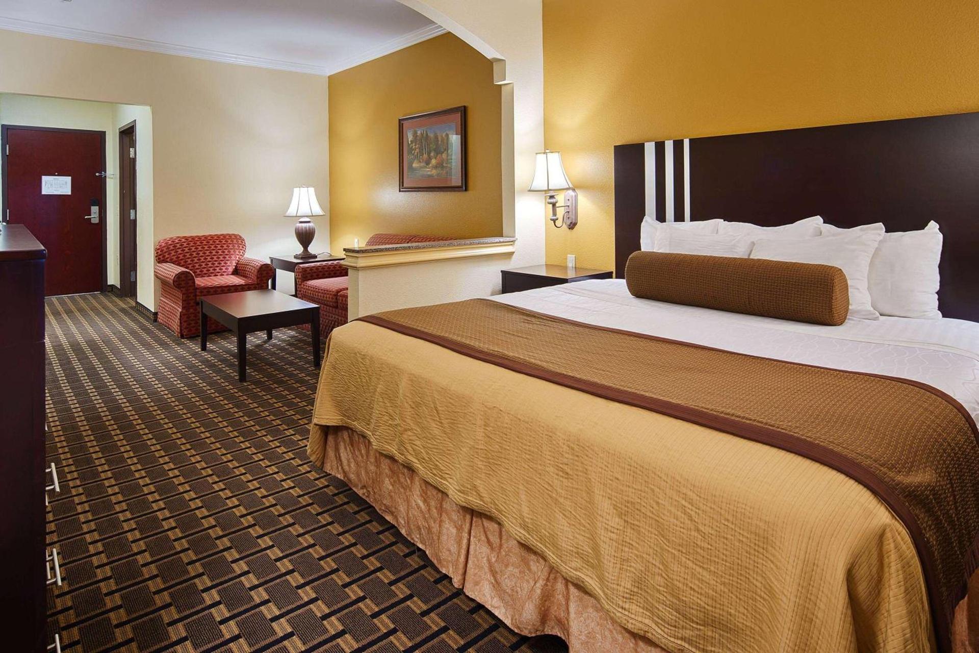 Days Inn & Suites by Wyndham Sam Houston Tollway photo 9