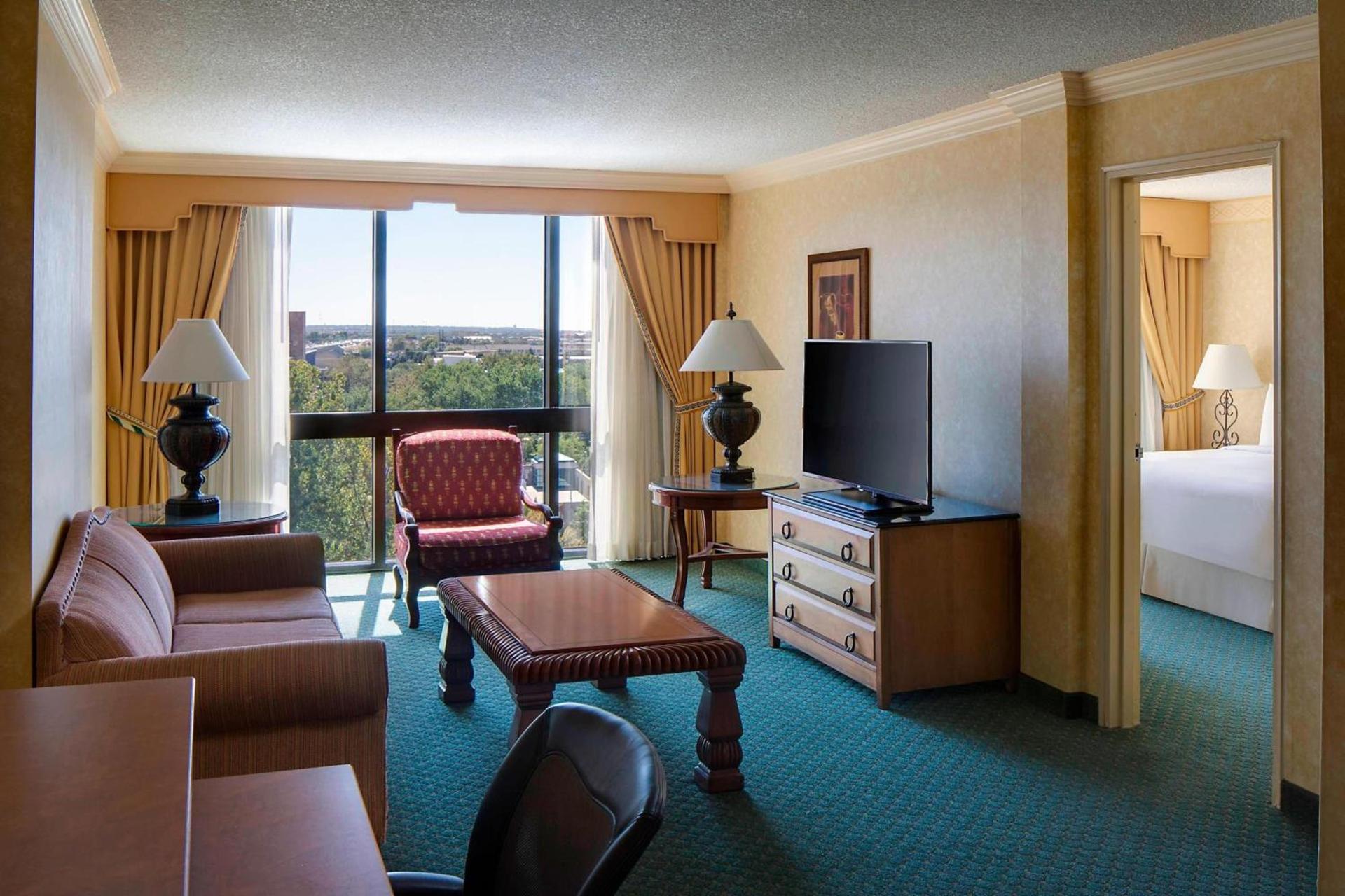 Albuquerque Marriott Pyramid North photo 18