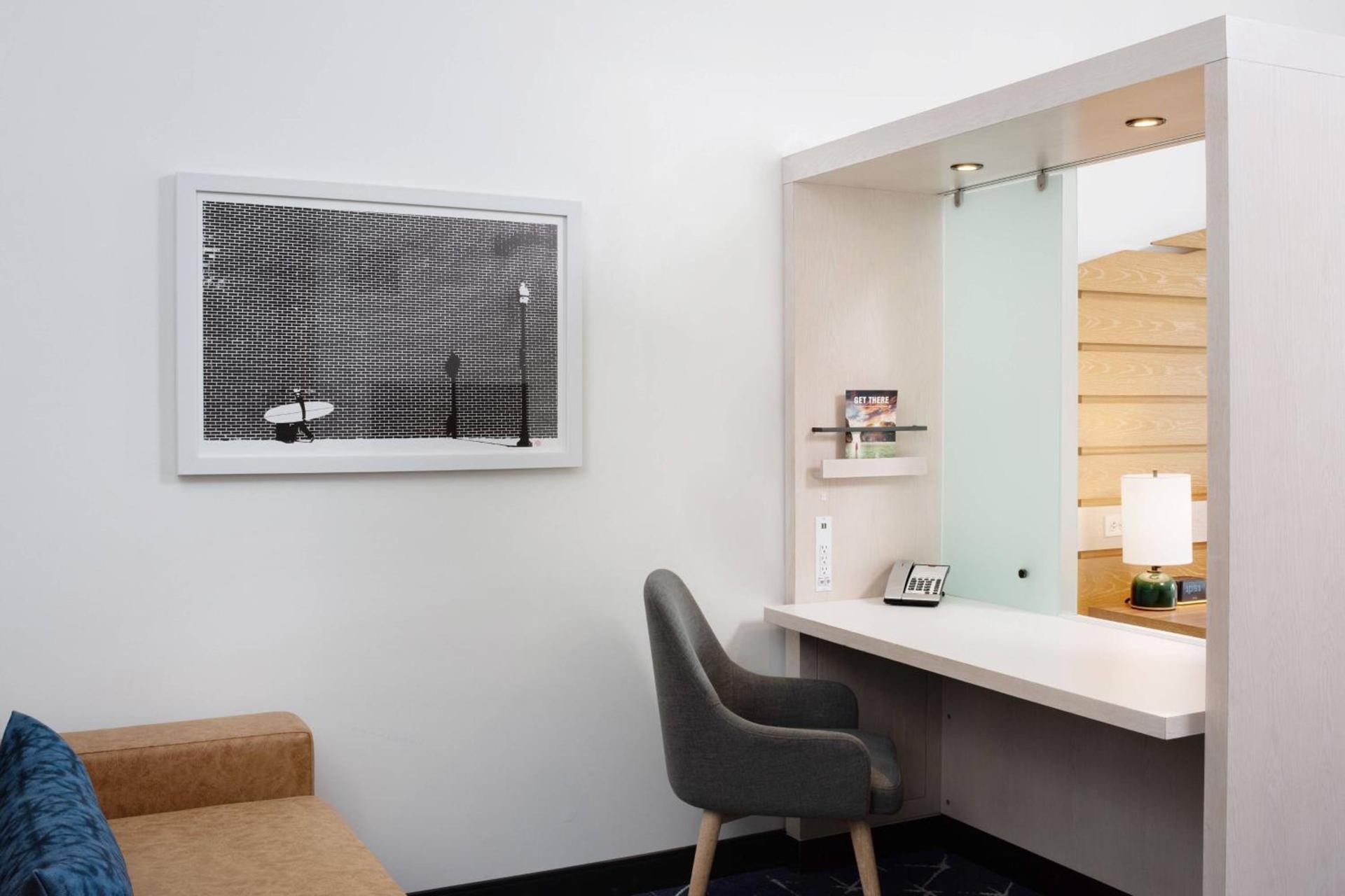 SpringHill Suites by Marriott Oceanside Beach photo 16