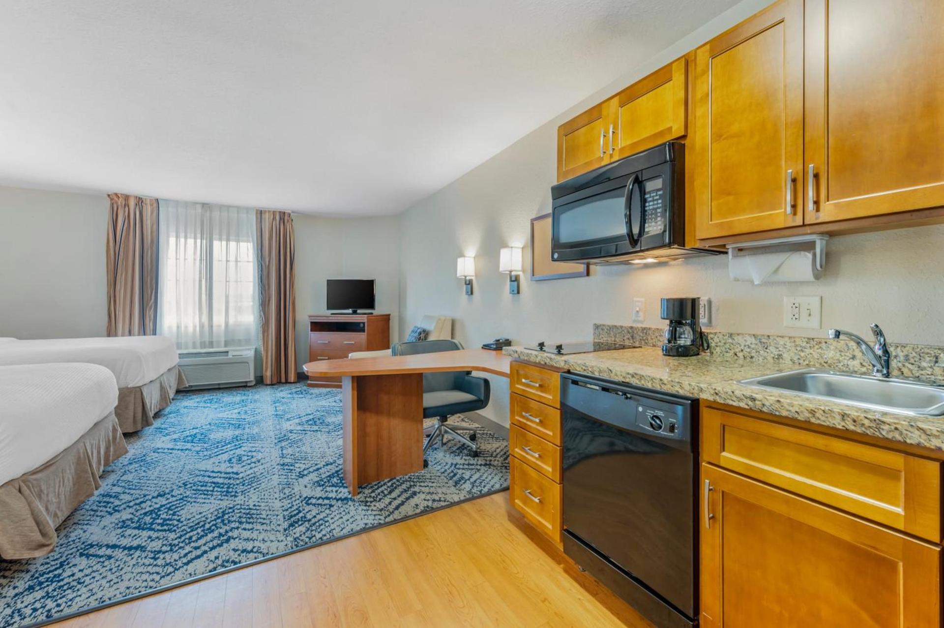 Candlewood Suites Indianapolis East by IHG photo 19
