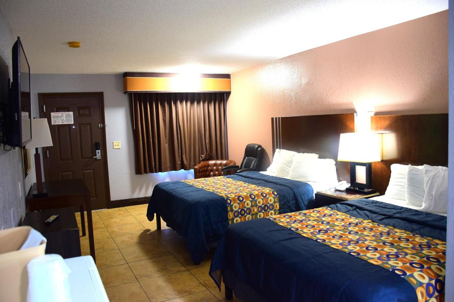 Flamingo Motel photo 12