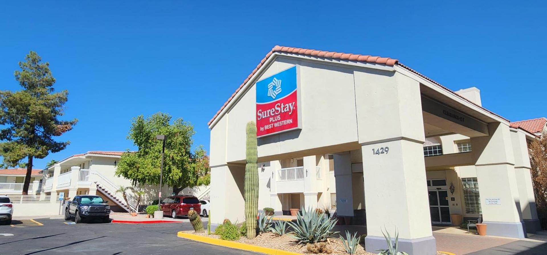 Howard Johnson by Wyndham Tempe University/Phoenix photo 36