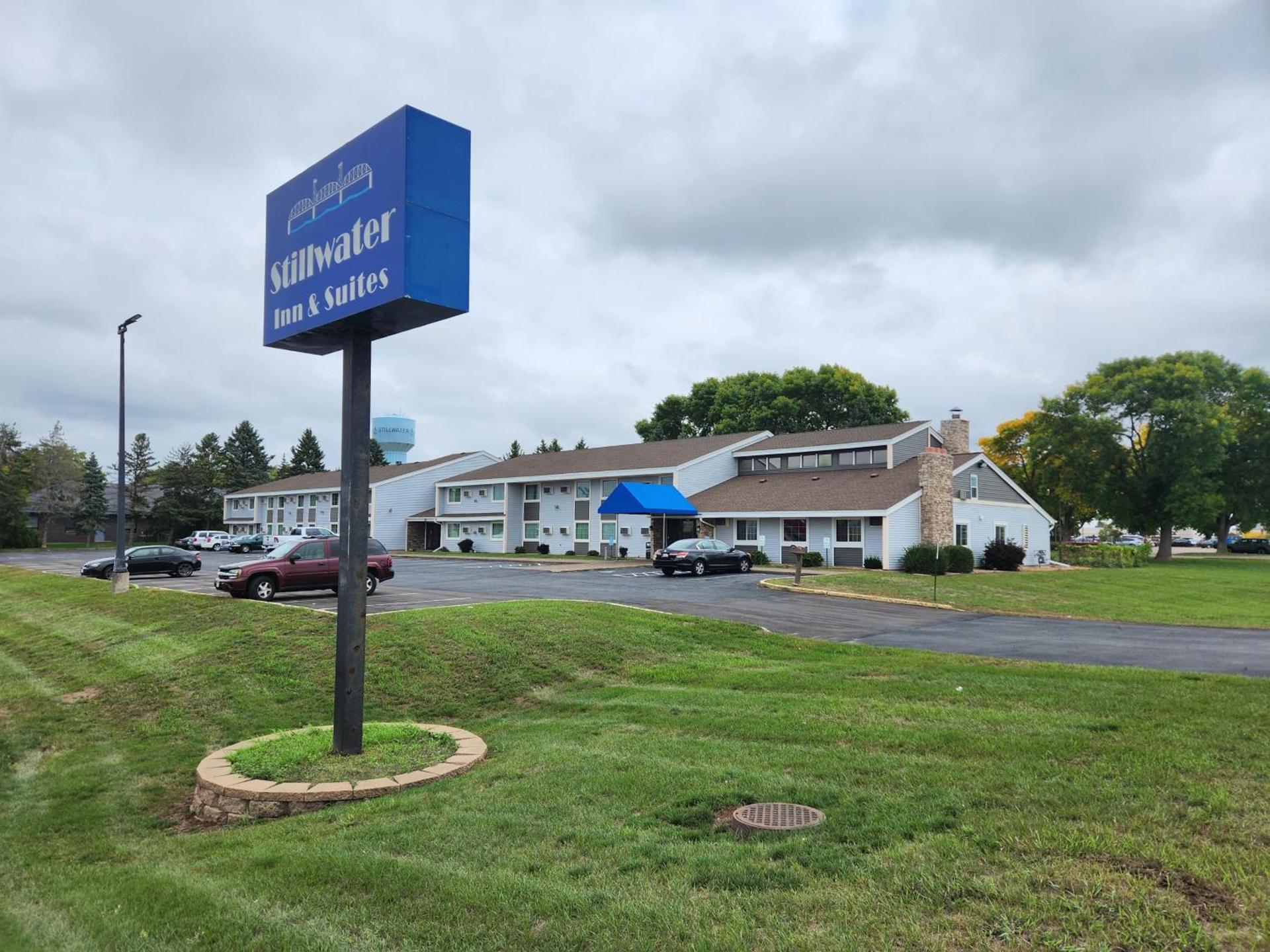 Stillwater Inn & Suites photo 2