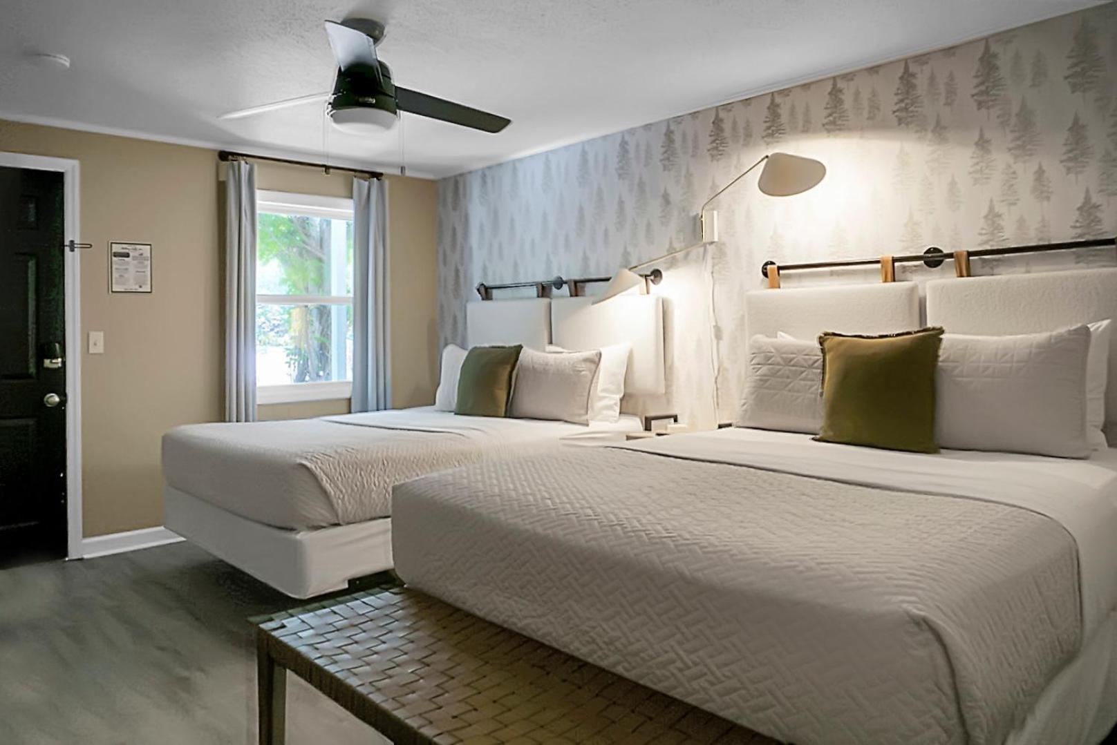 Hickory Falls Inn photo 31
