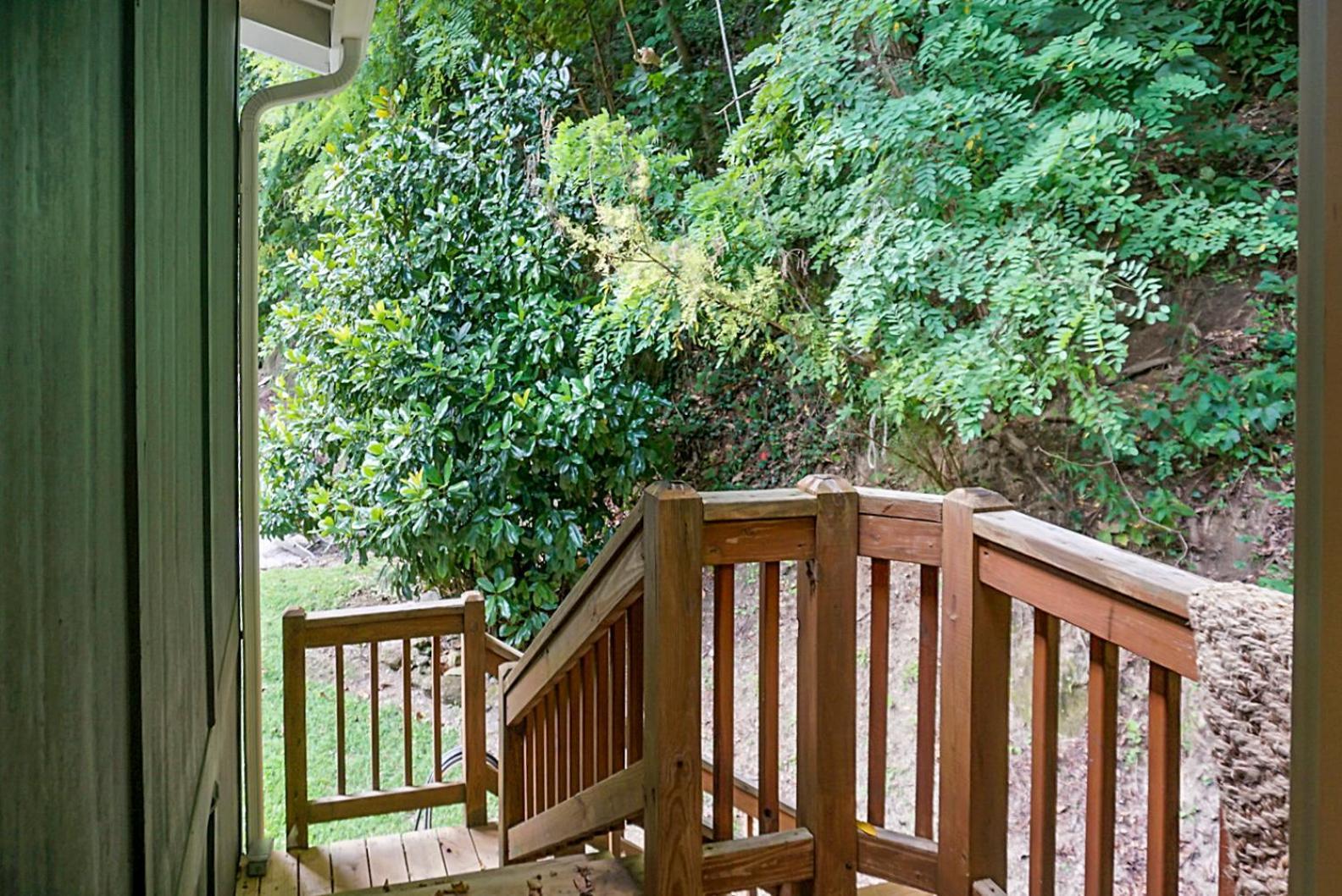 Hickory Falls Inn photo 60
