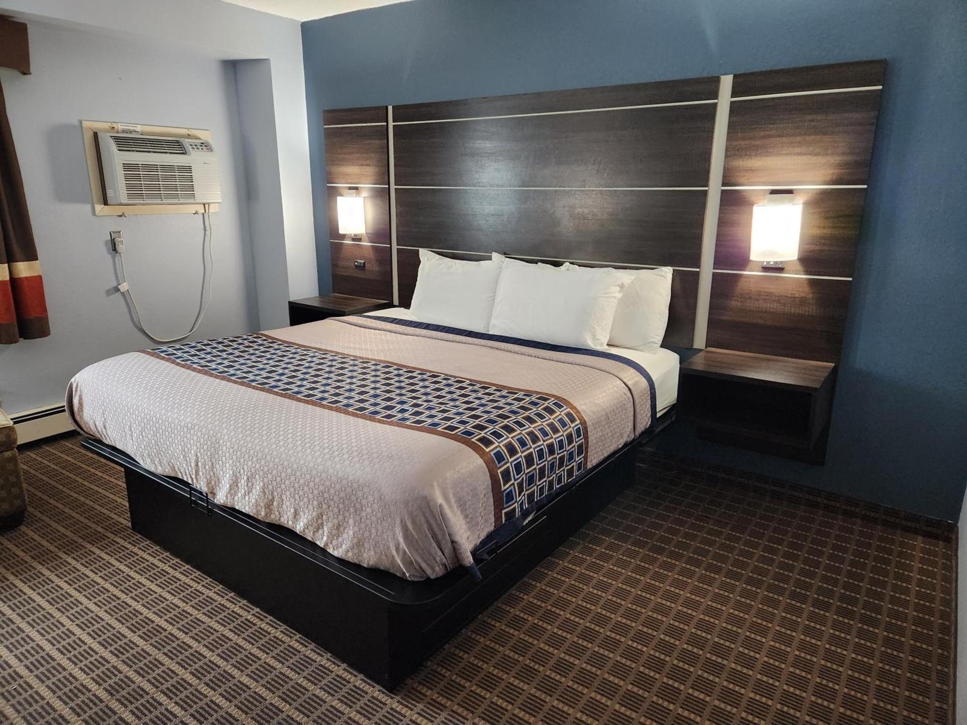Stillwater Inn & Suites photo 5