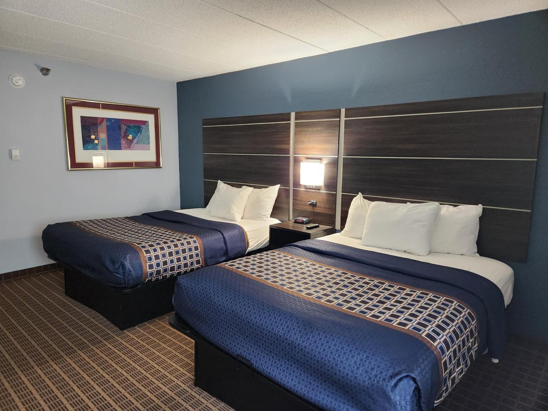 Stillwater Inn & Suites photo 16