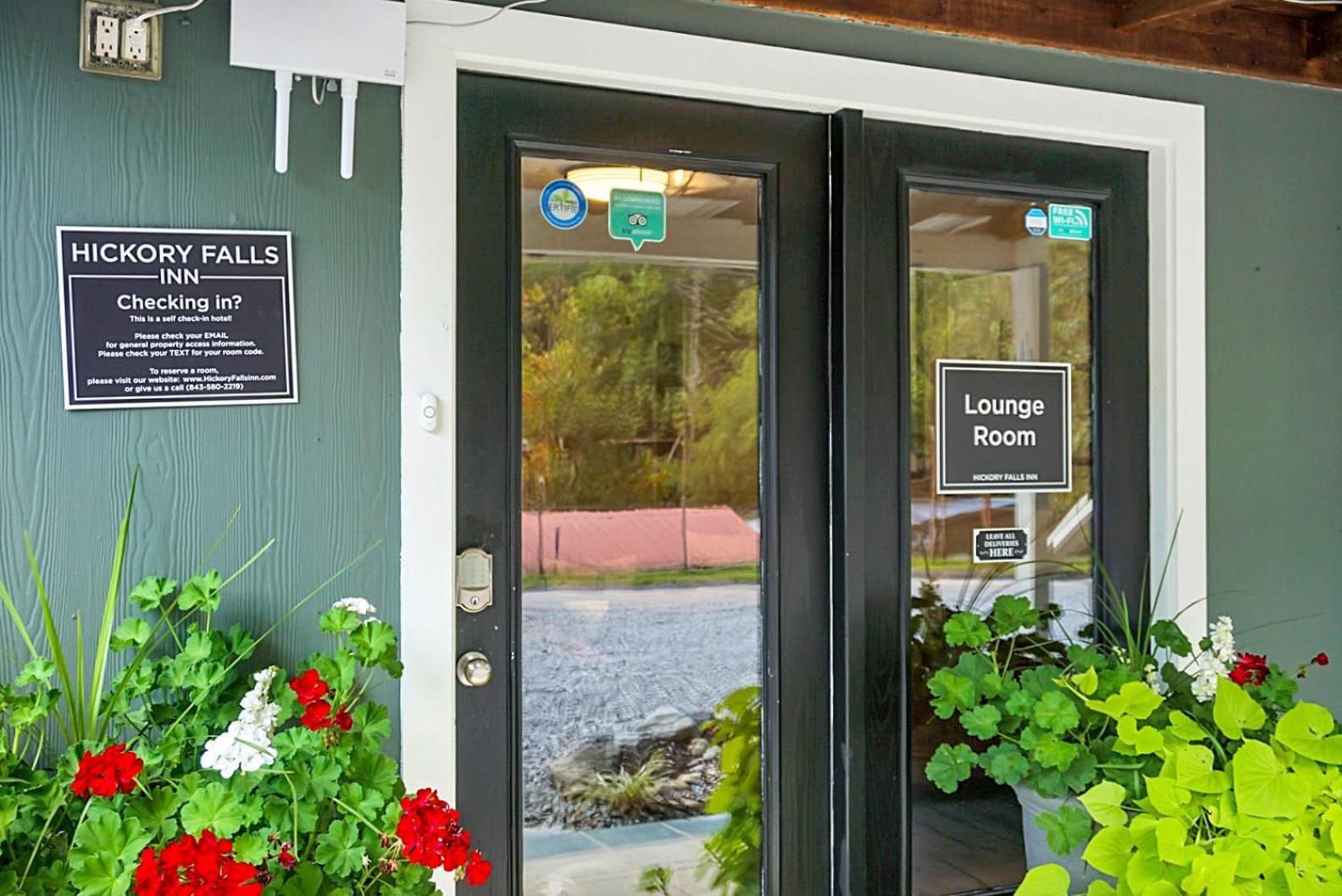Hickory Falls Inn photo 97