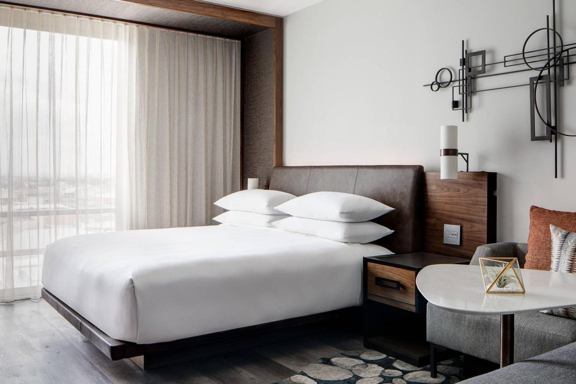 Odessa Marriott Hotel & Conference Center photo 12