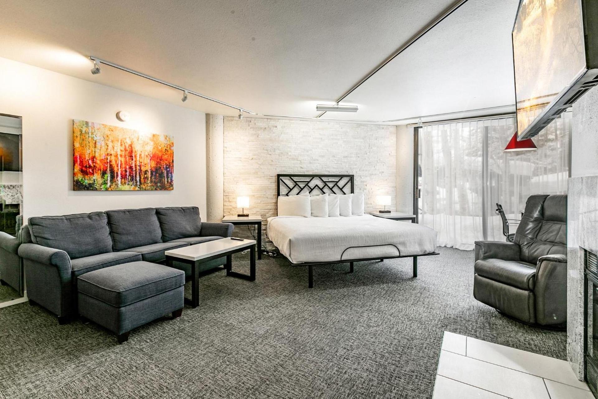 Silver King by All Seasons Resort Lodging photo 76