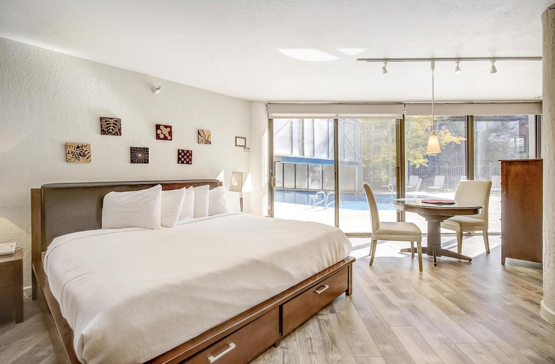 Silver King by All Seasons Resort Lodging photo 80
