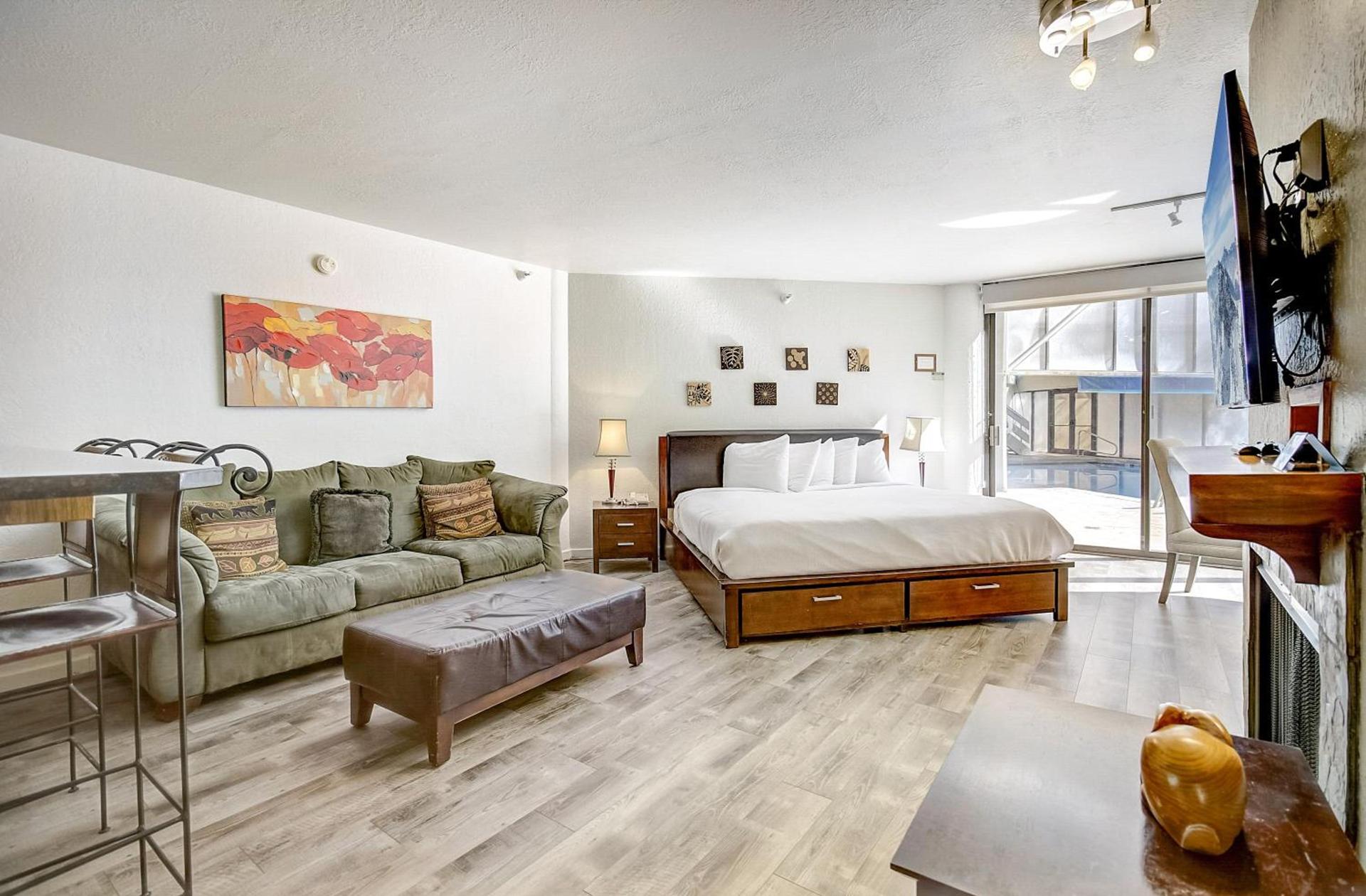 Silver King by All Seasons Resort Lodging photo 82