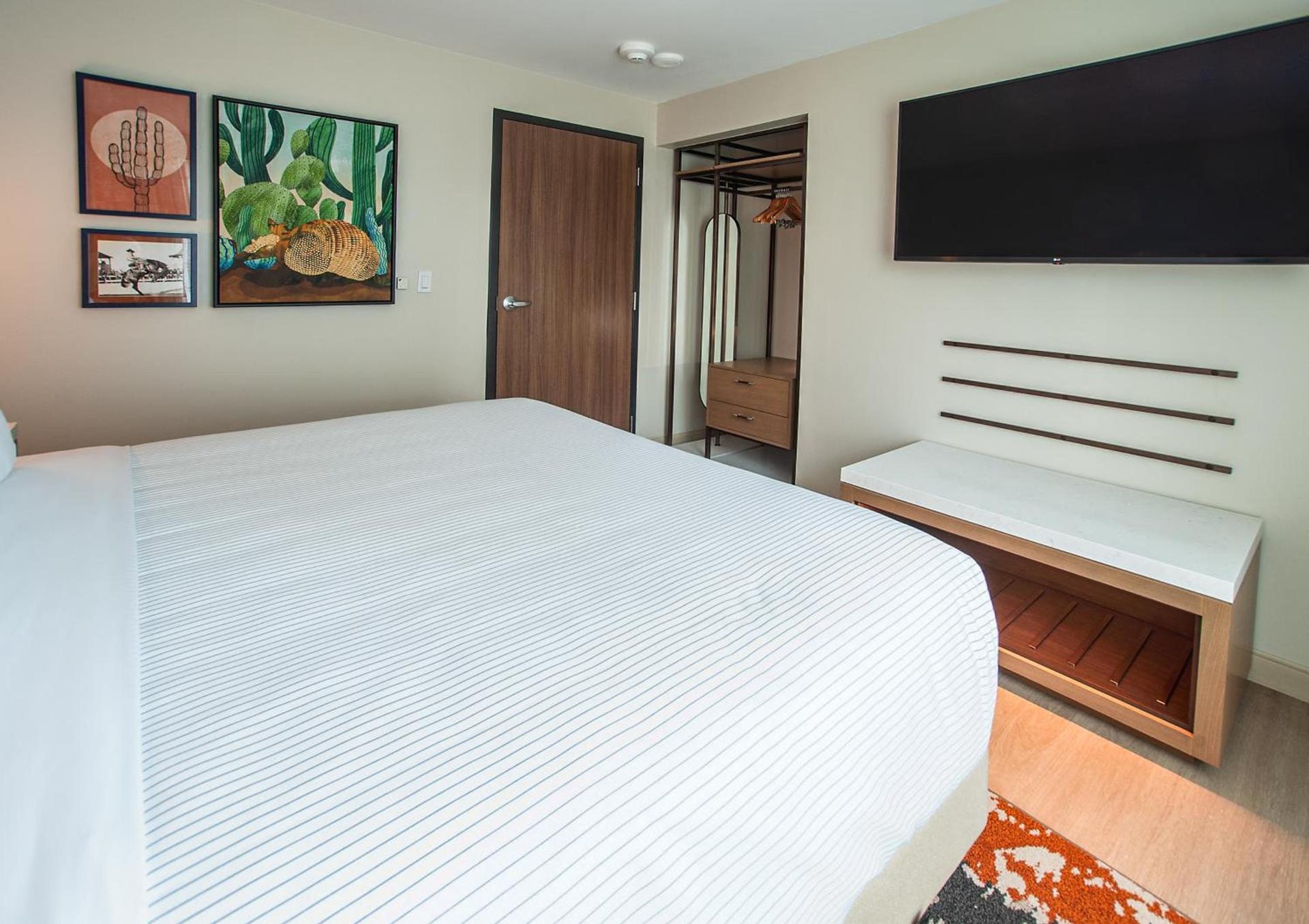 Cambria Hotel Austin Downtown photo 96