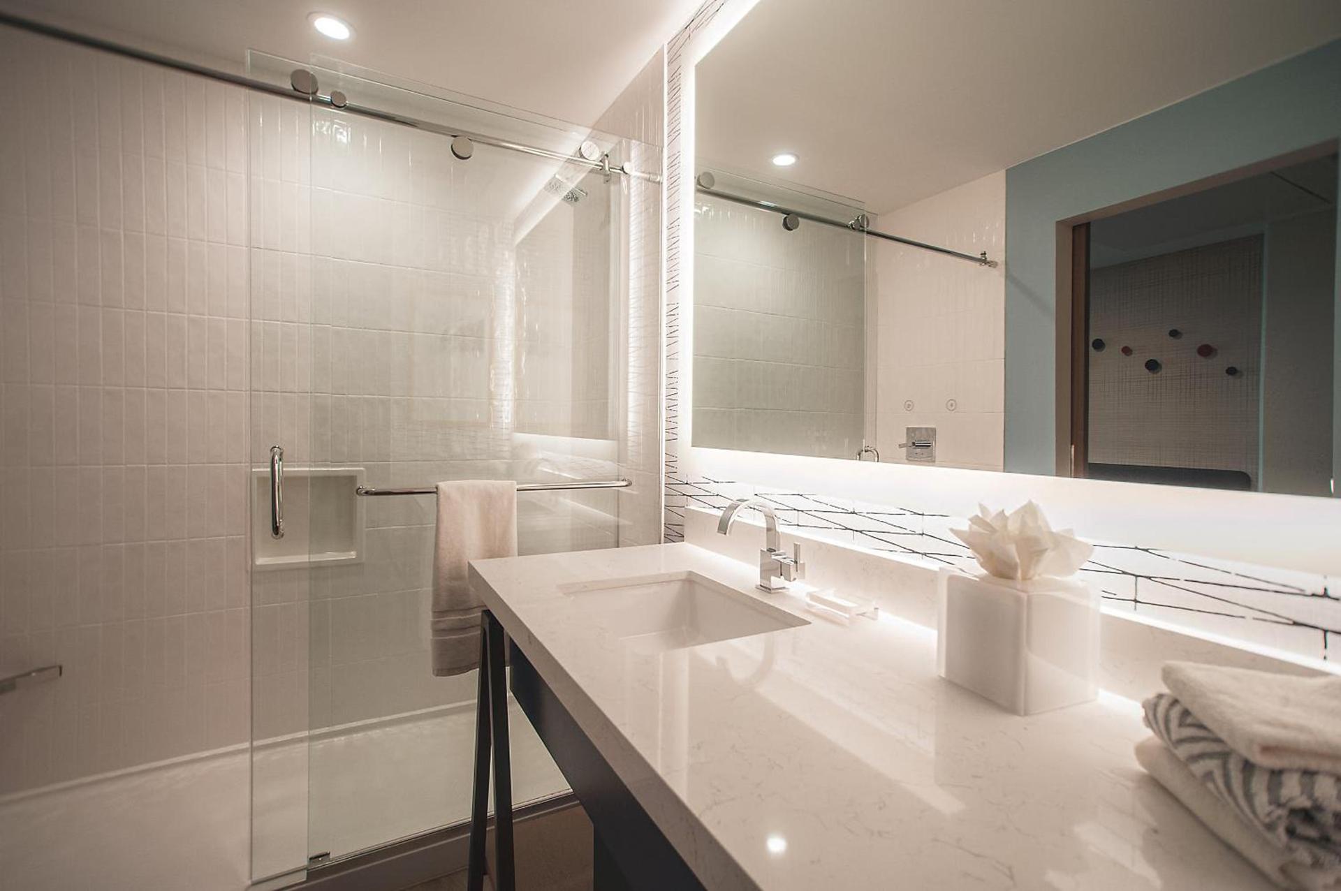Cambria Hotel Austin Downtown photo 93
