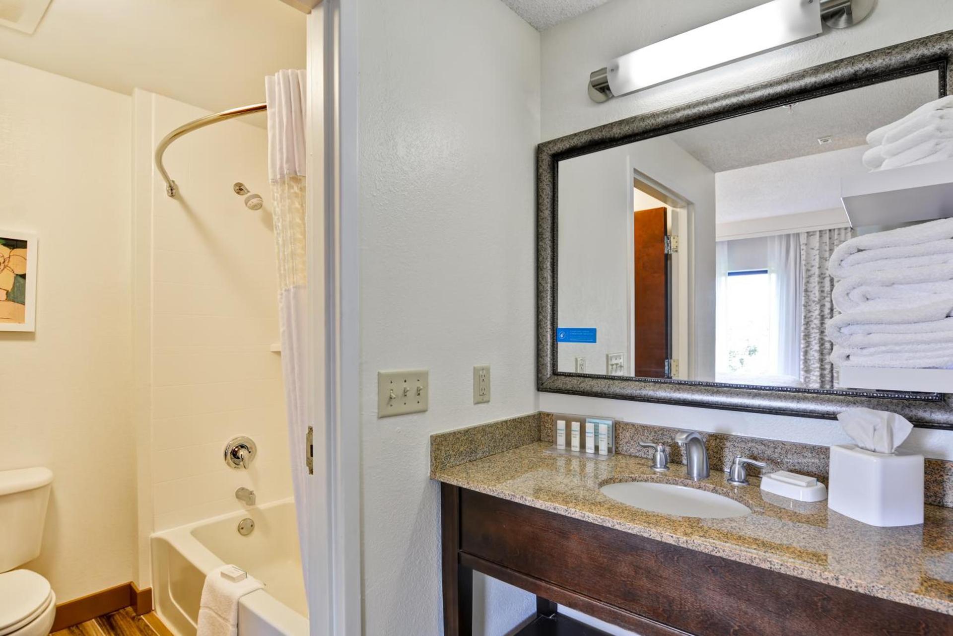 Hampton Inn & Suites Boynton Beach photo 36