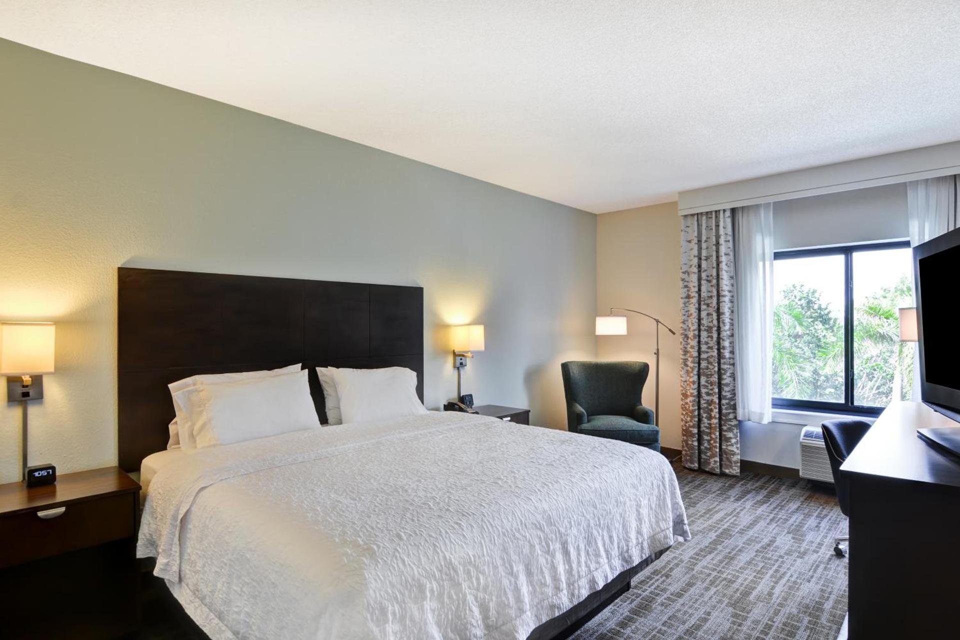 Hampton Inn & Suites Boynton Beach photo 30