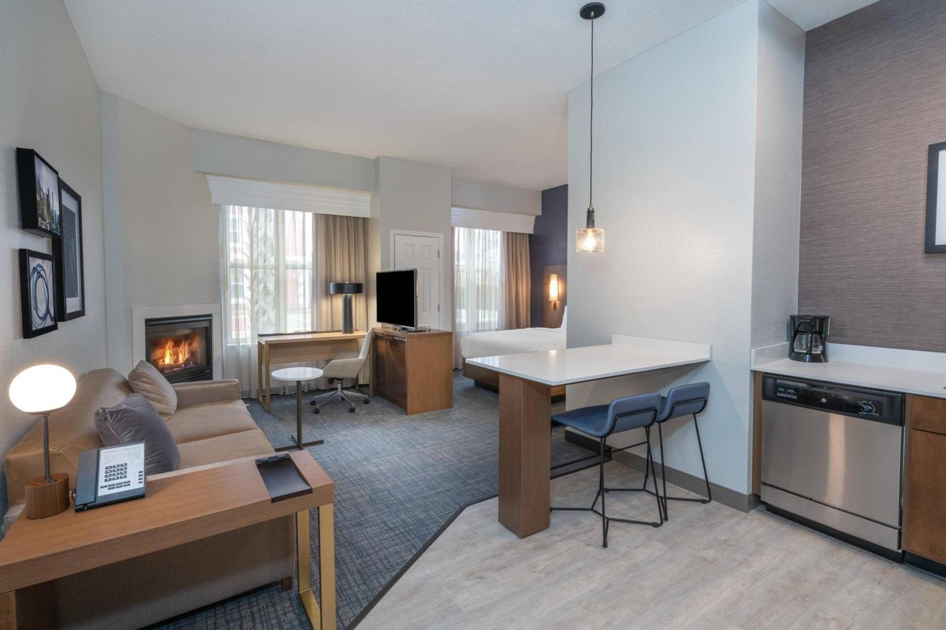Residence Inn by Marriott Charleston Airport photo 10