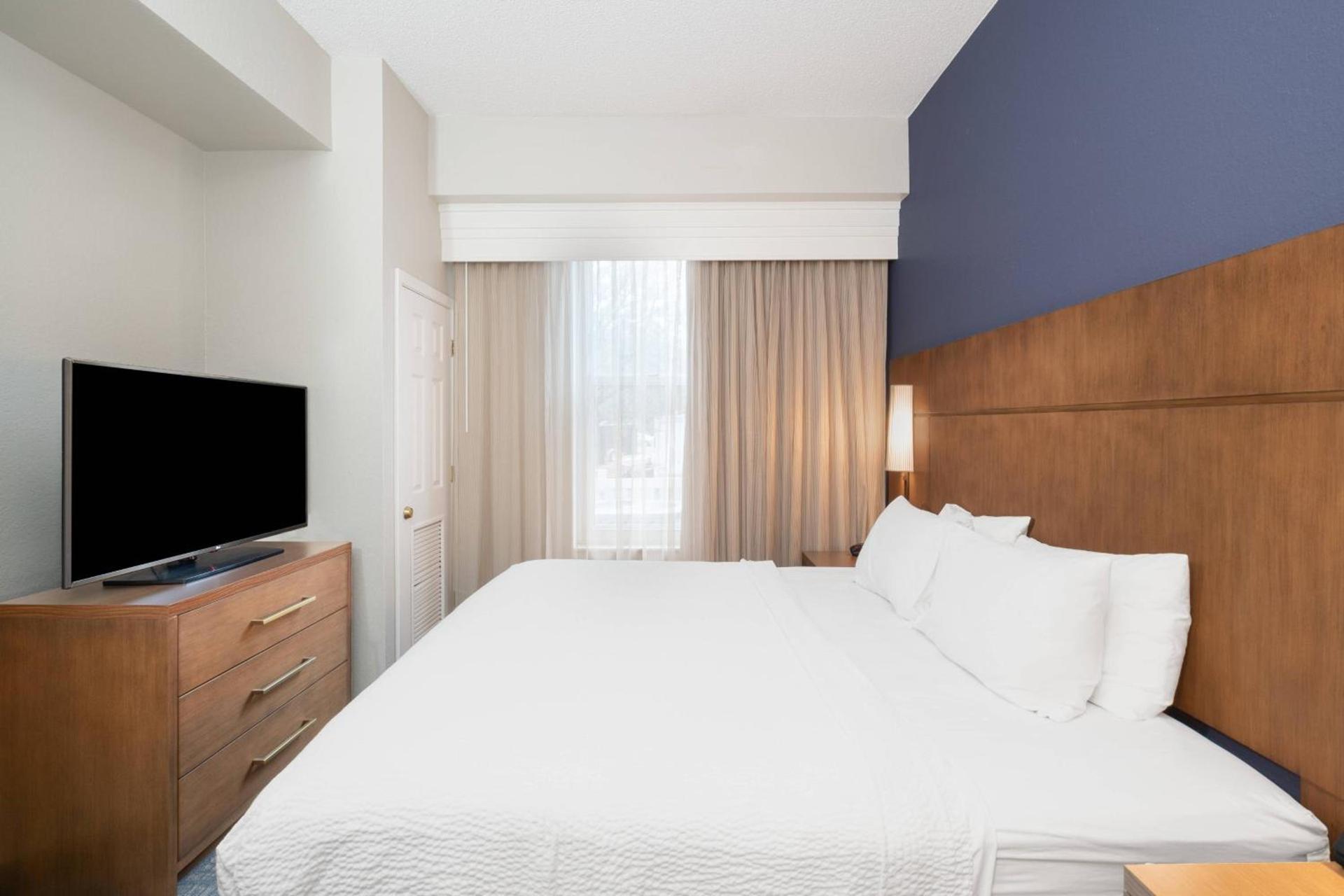 Residence Inn by Marriott Charleston Airport photo 8