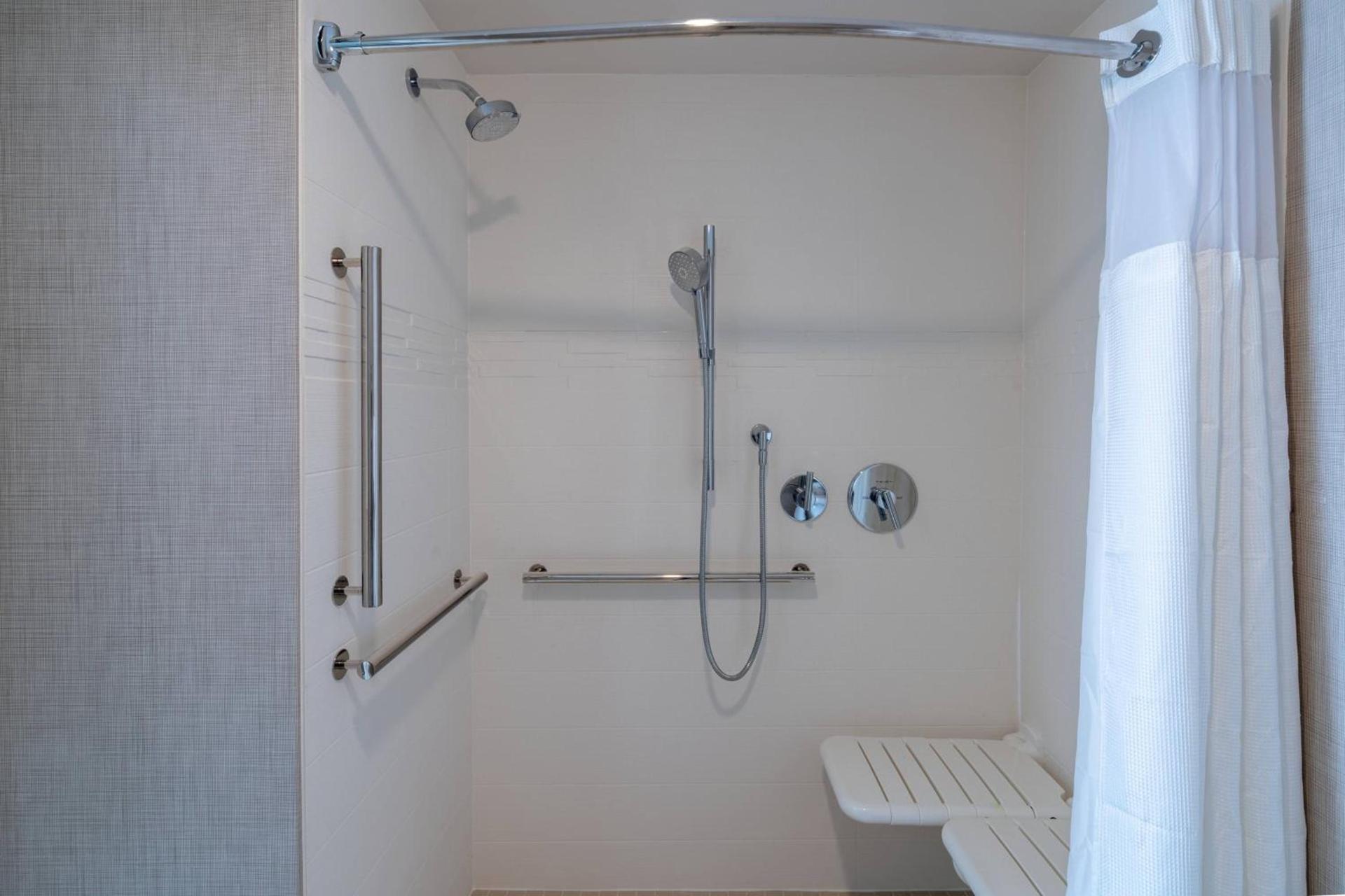 Residence Inn by Marriott Charleston Airport photo 14