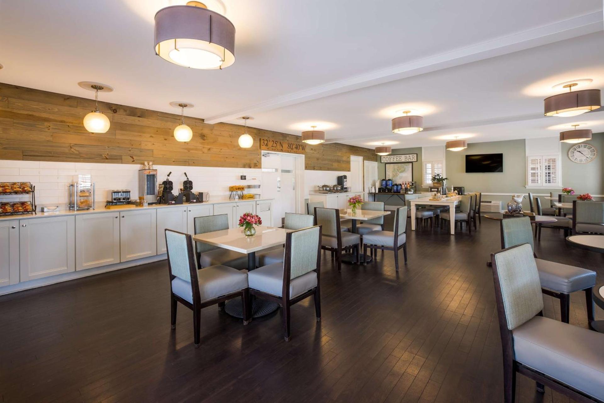 Best Western Sea Island Inn photo 22