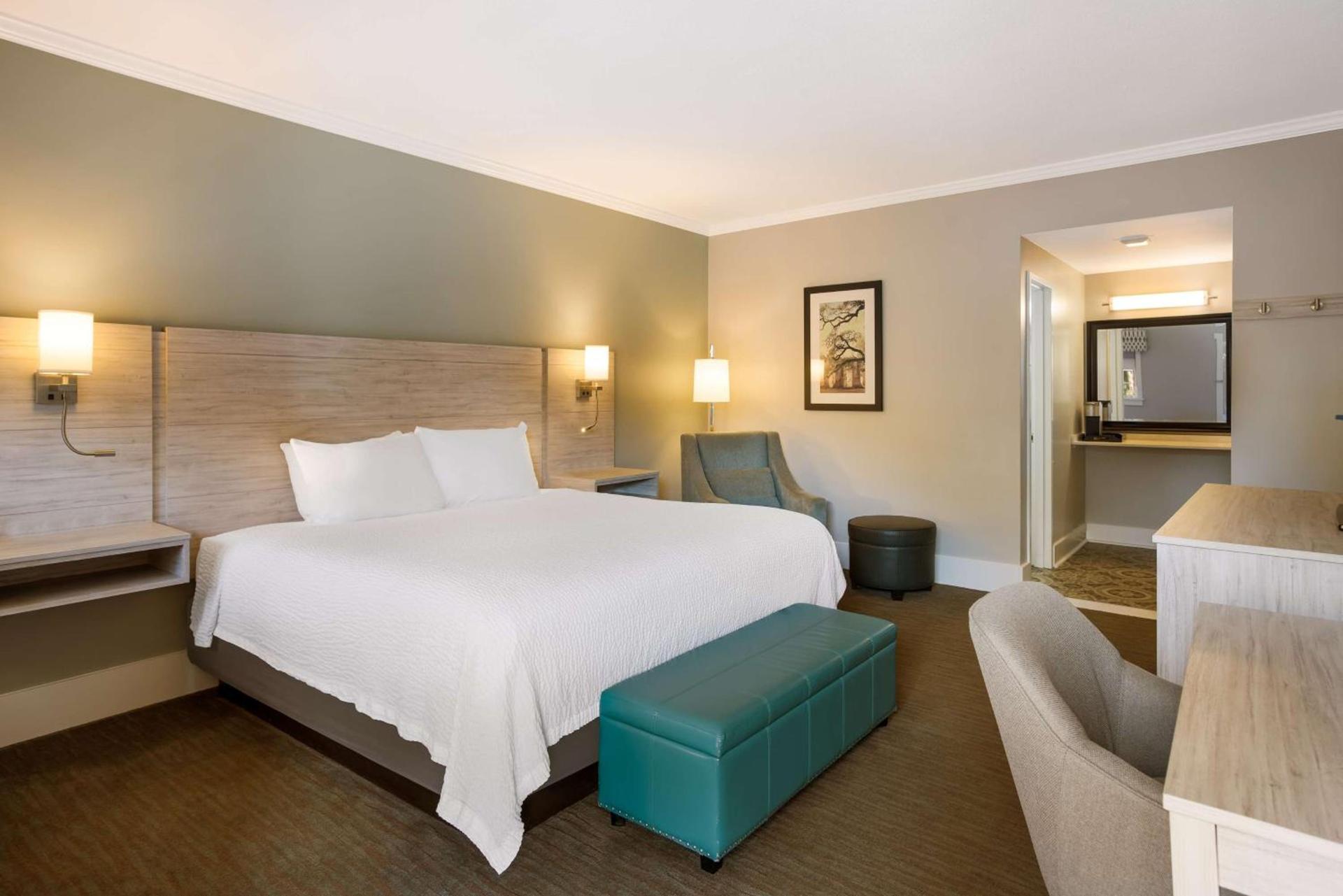 Best Western Sea Island Inn photo 11