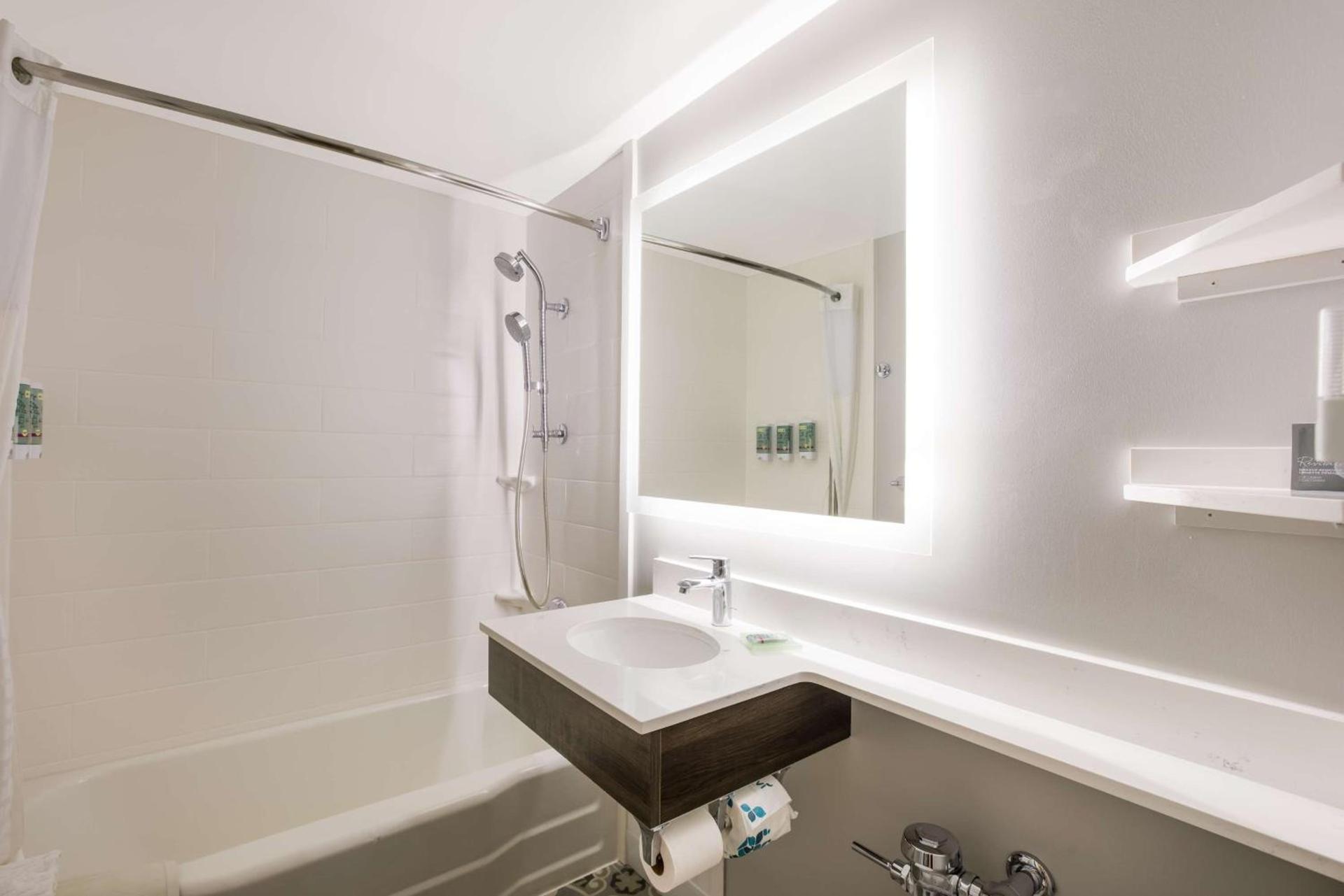 Best Western Sea Island Inn photo 19