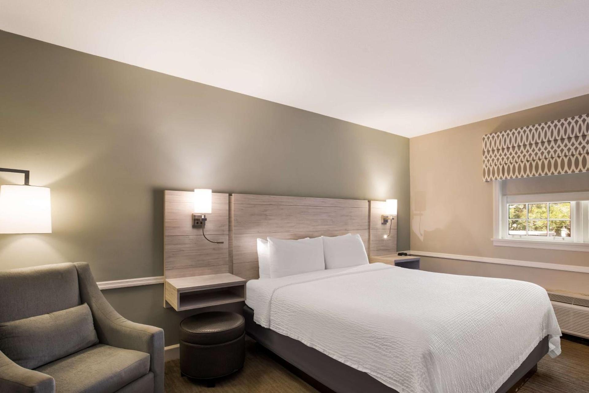 Best Western Sea Island Inn photo 16